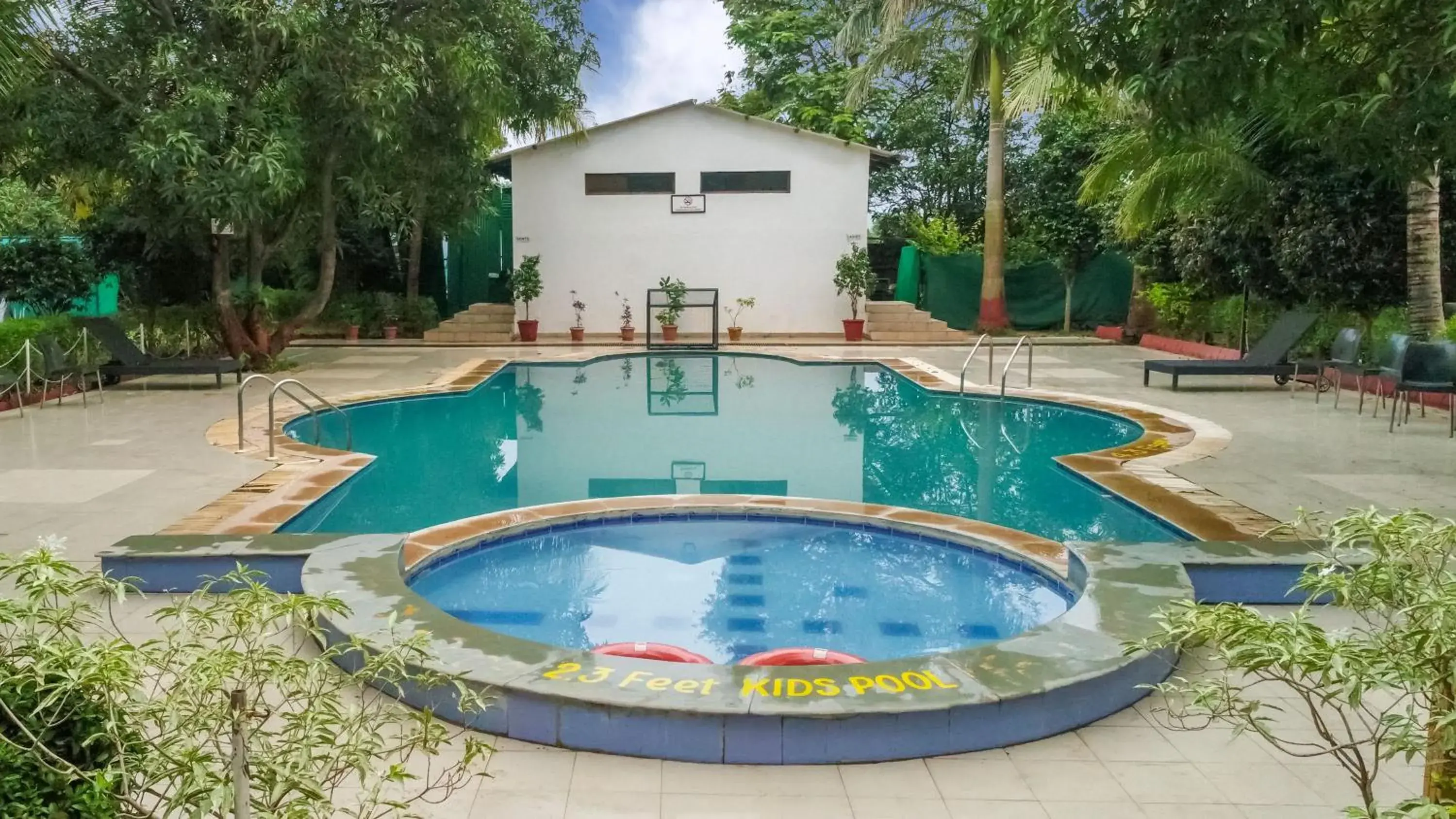 Swimming pool in Club Mahindra Sasan Gir Swimming pool in Club Mahindra Sasan Gir