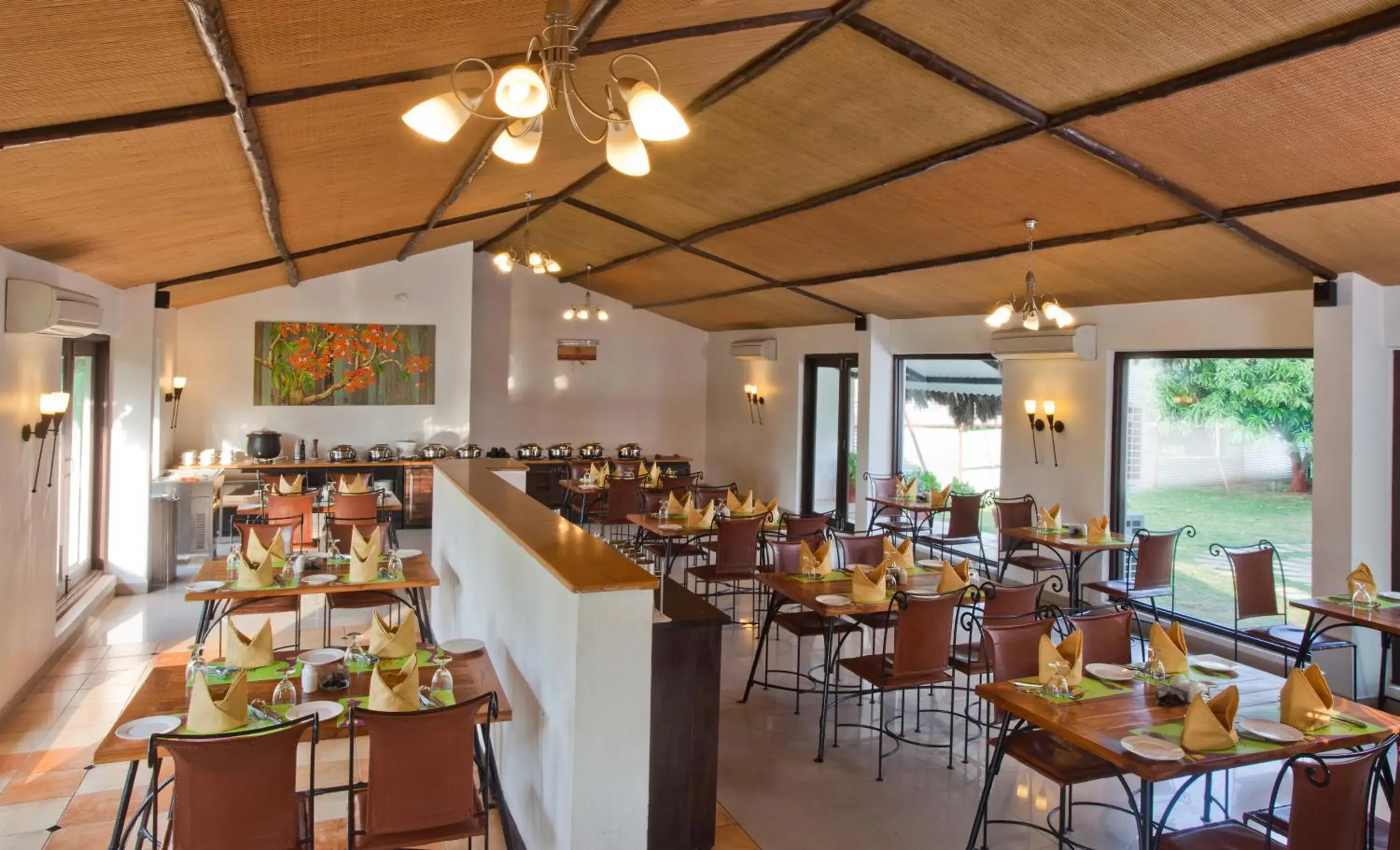 Restaurant/places to eat in Club Mahindra Sasan Gir Restaurant/places to eat in Club Mahindra Sasan Gir
