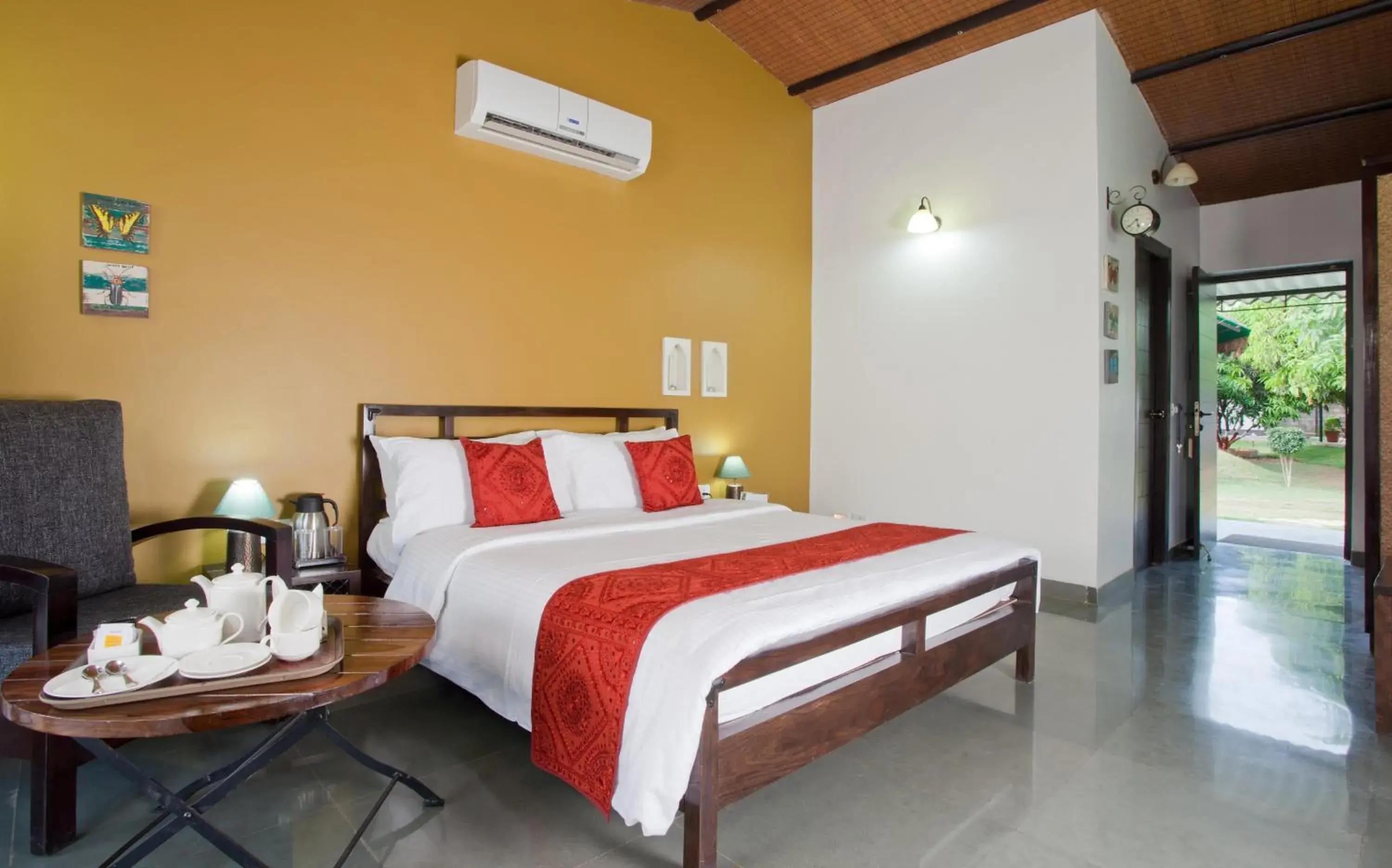 Photo of the whole room, Bed in Club Mahindra Sasan Gir Photo of the whole room, Bed in Club Mahindra Sasan Gir
