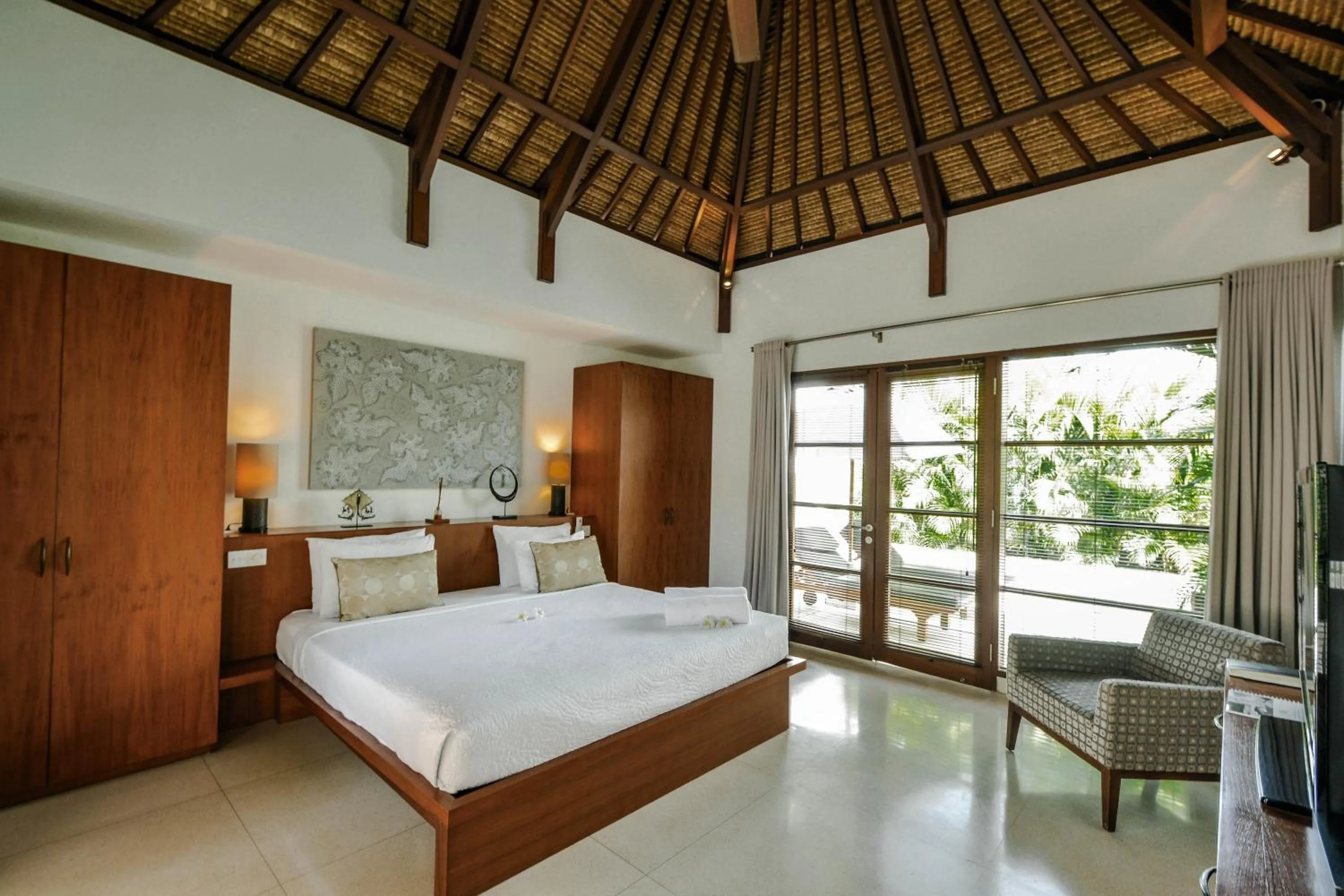 Bed in Villa Chocolat Seminyak
