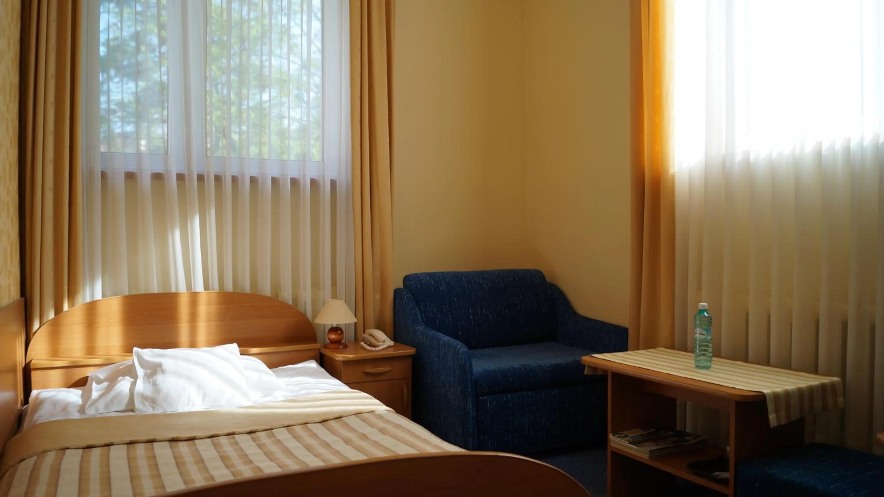 Bedroom, Bed in Ośrodek FIAN Zakopane - noclegi i konferencje w centrum