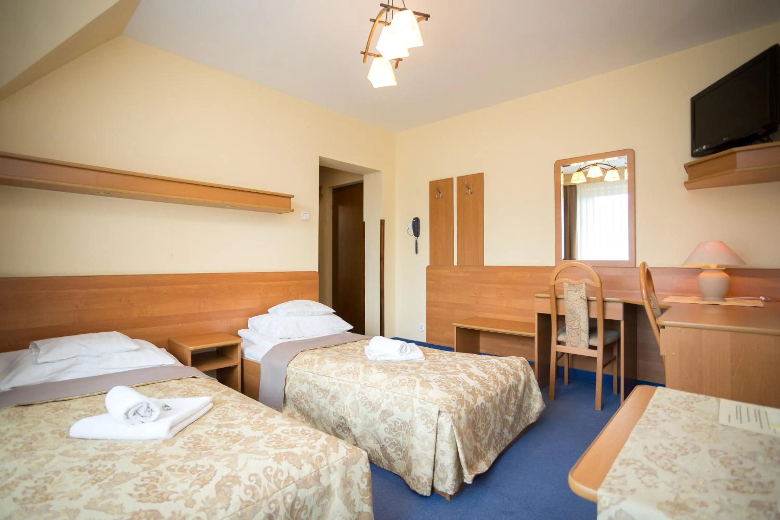 Photo of the whole room, Bed in Ośrodek FIAN Zakopane - noclegi i konferencje w centrum