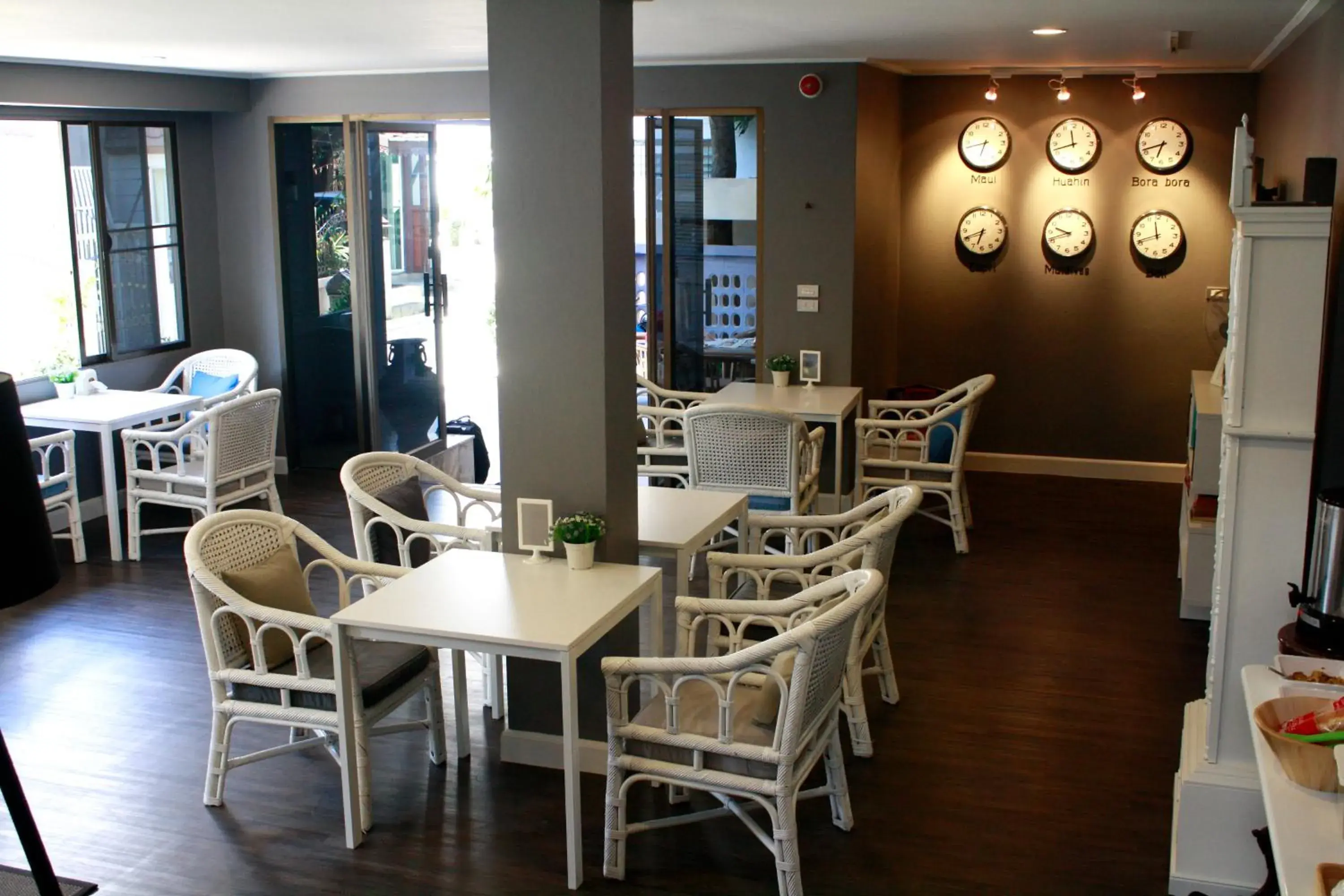 Seating area in Hotel Alley Seating area in Hotel Alley