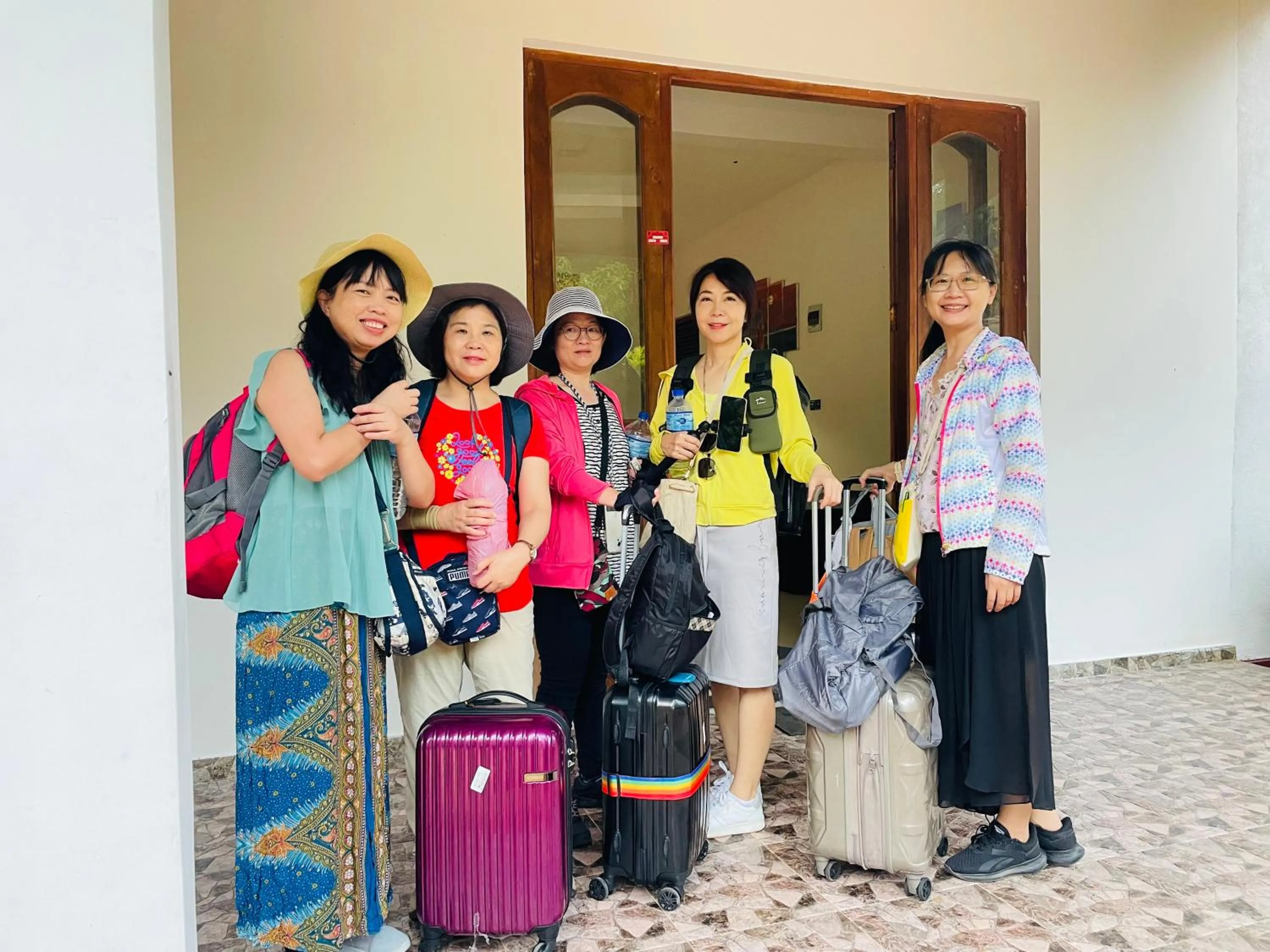 Guests in Divine Villa