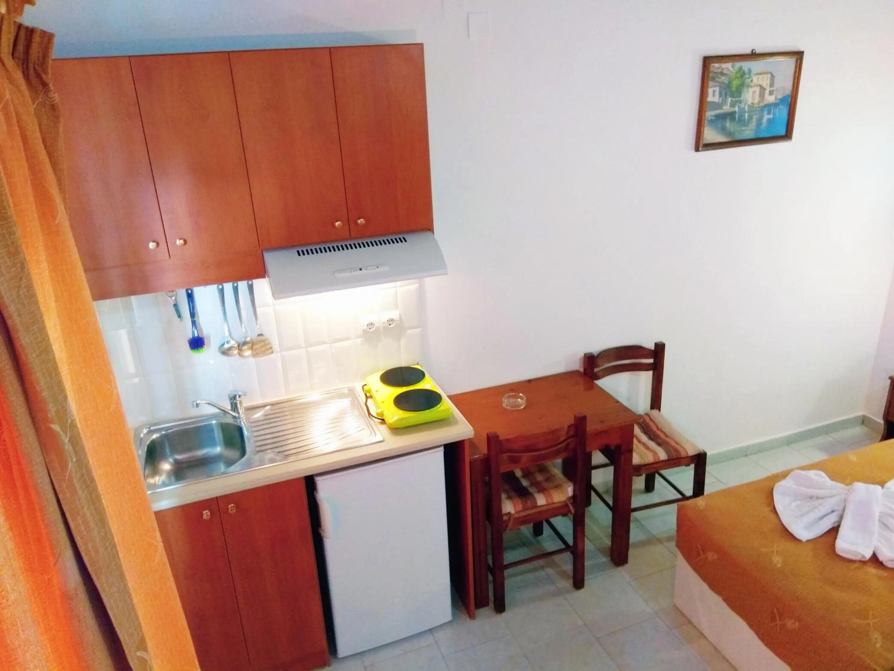 Kitchen or kitchenette in Villa Giorgos