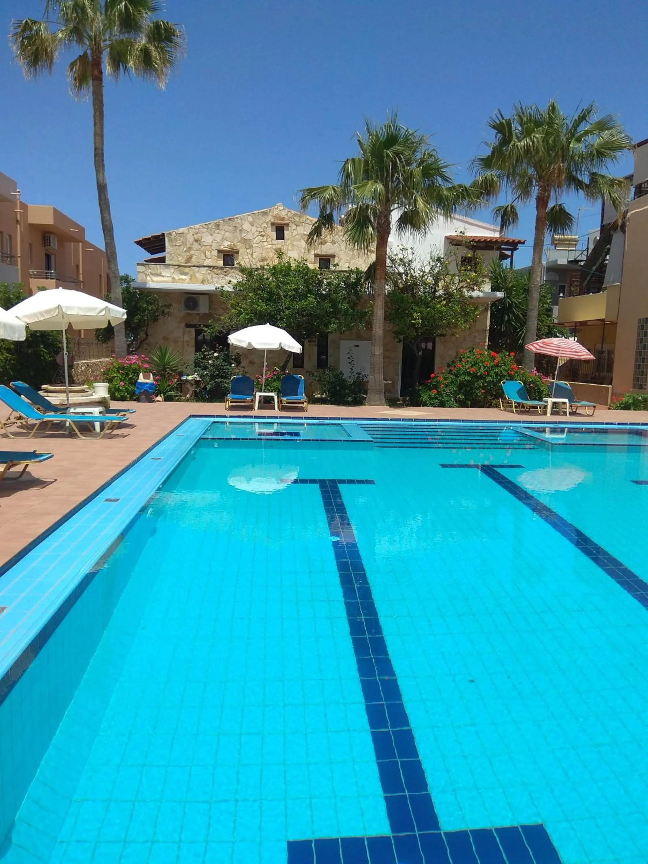 Swimming pool in Villa Giorgos