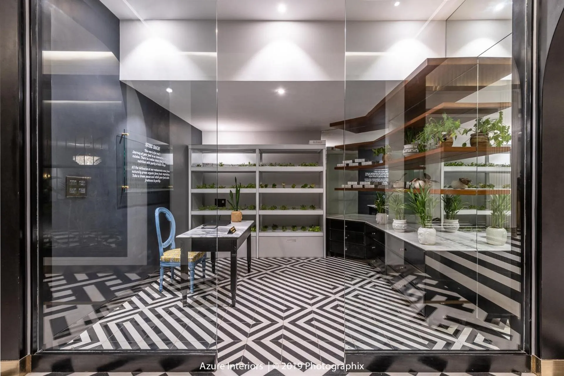 Lobby or reception in Clarks Inn Suites Raipur