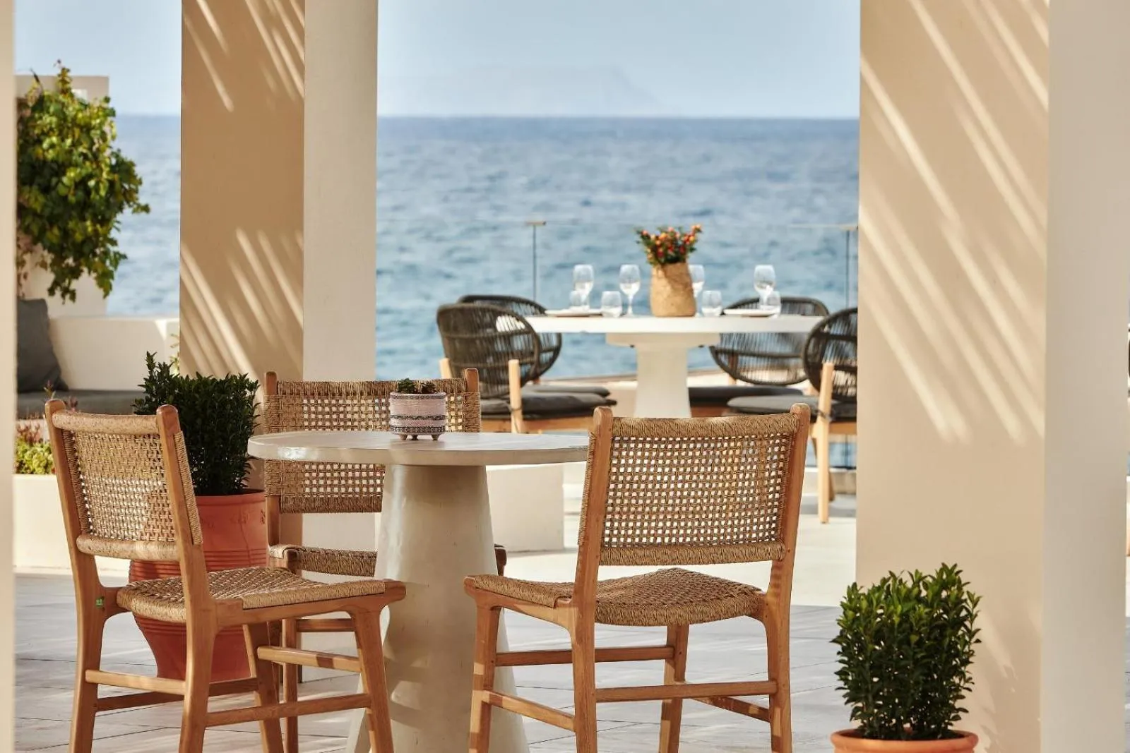 Restaurant/places to eat in Vasia Sea Retreat