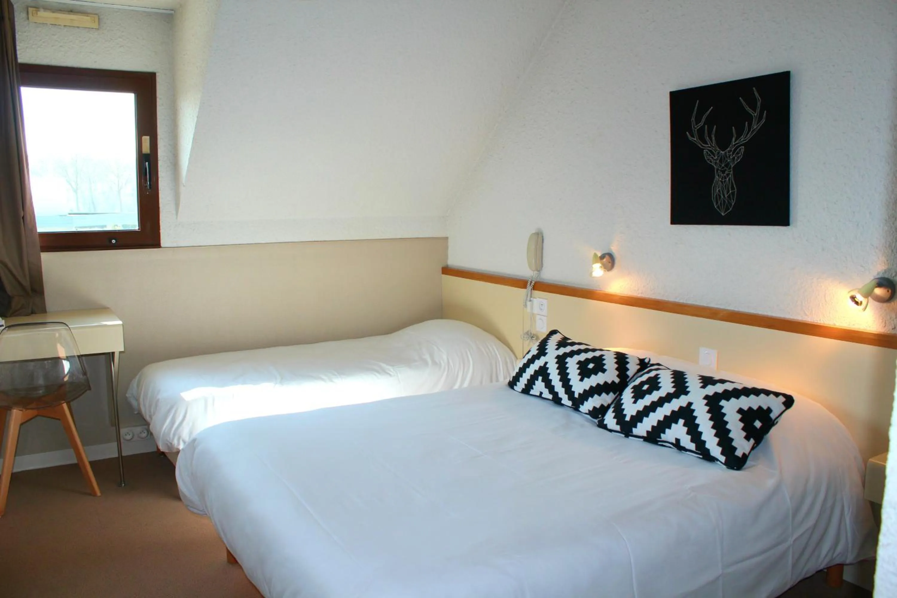 Bedroom, Bed in Bel Hotel