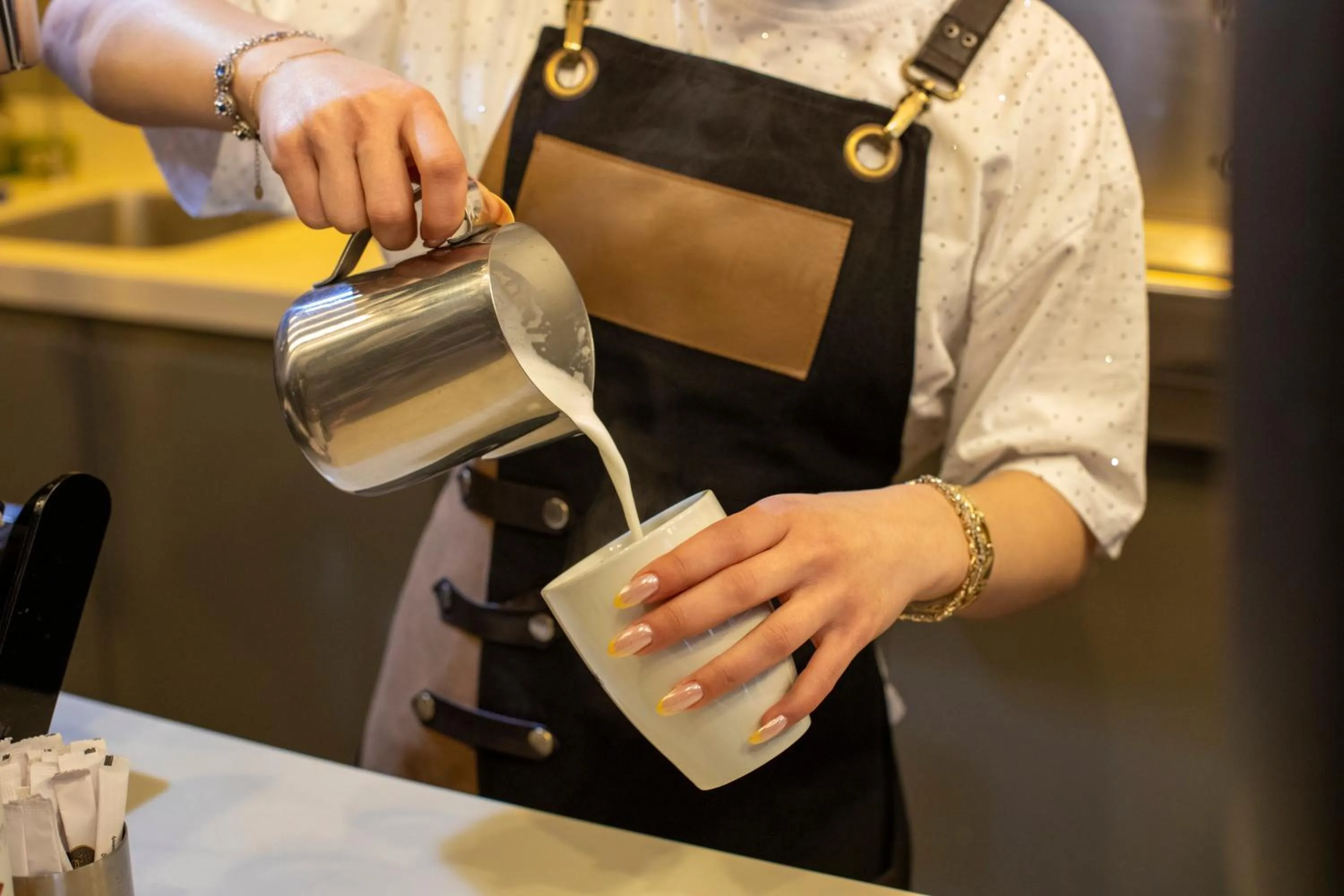 Restaurant/places to eat in Orka Taksim Apart Hotel