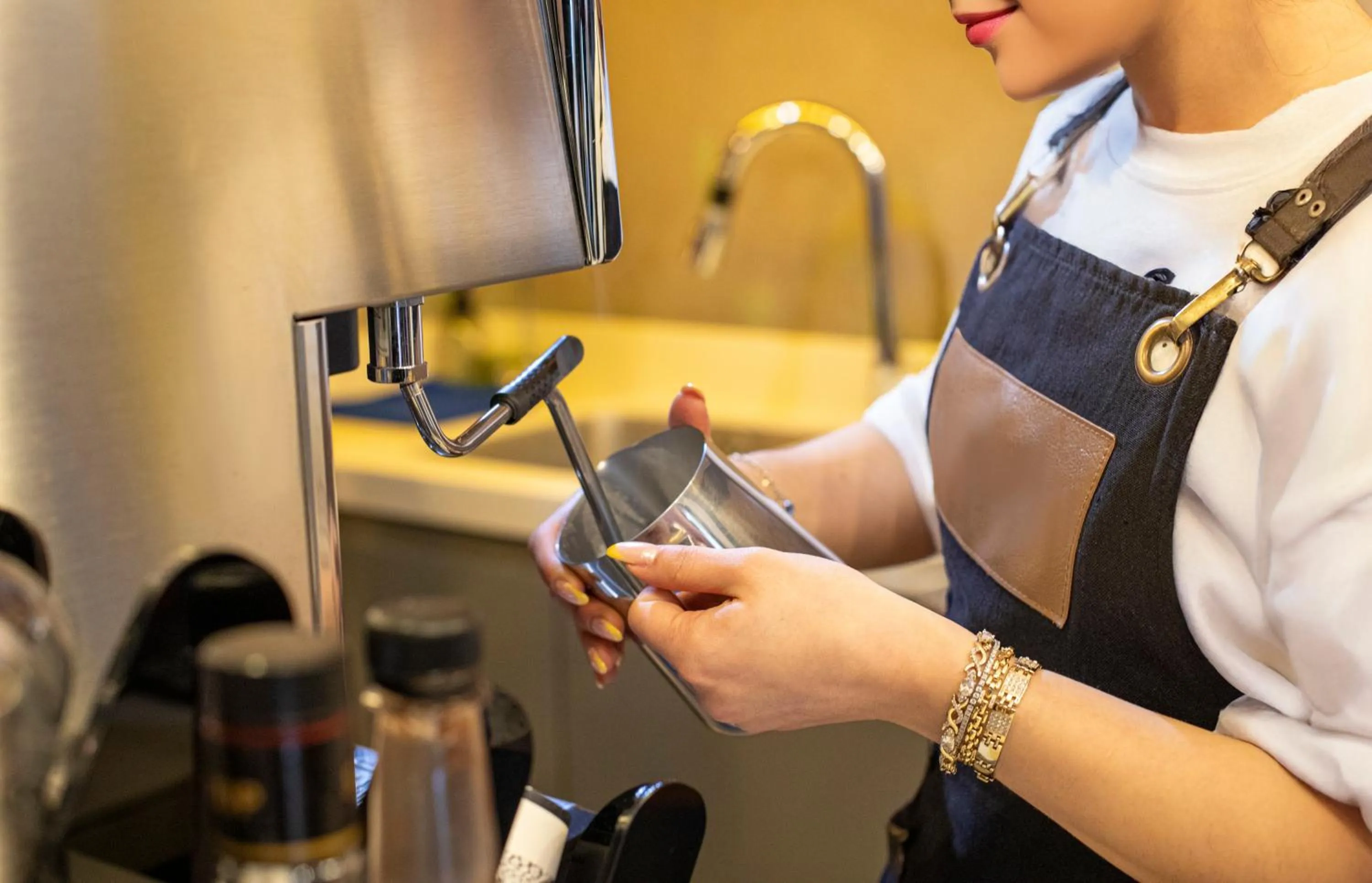 Restaurant/places to eat in Orka Taksim Apart Hotel