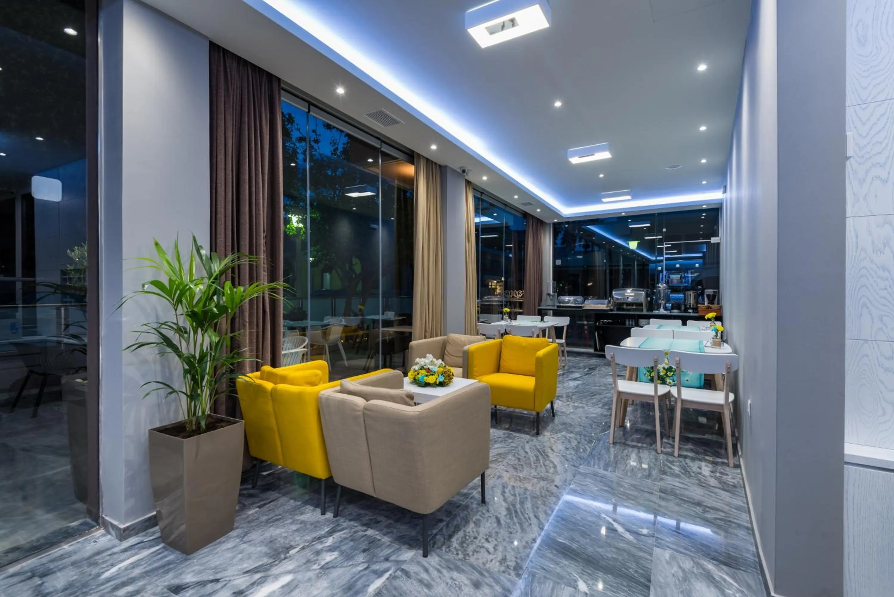 Lounge or bar in Olympia Hotel