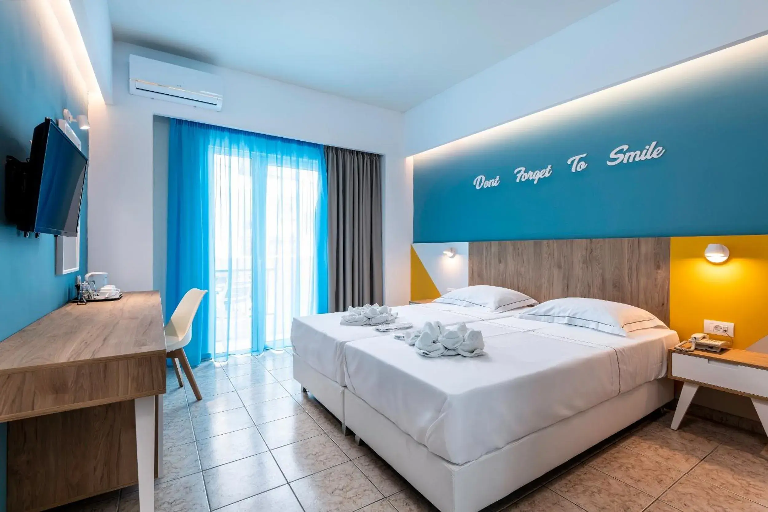 Bed in Olympia Hotel Bed in Olympia Hotel