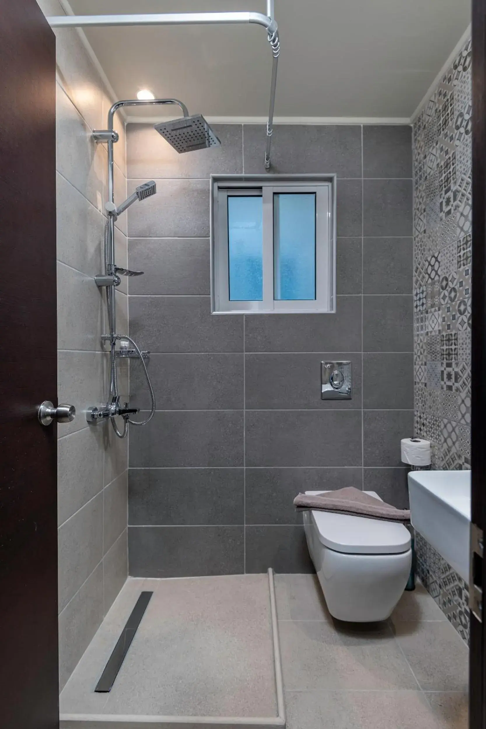 Bathroom in Olympia Hotel Bathroom in Olympia Hotel