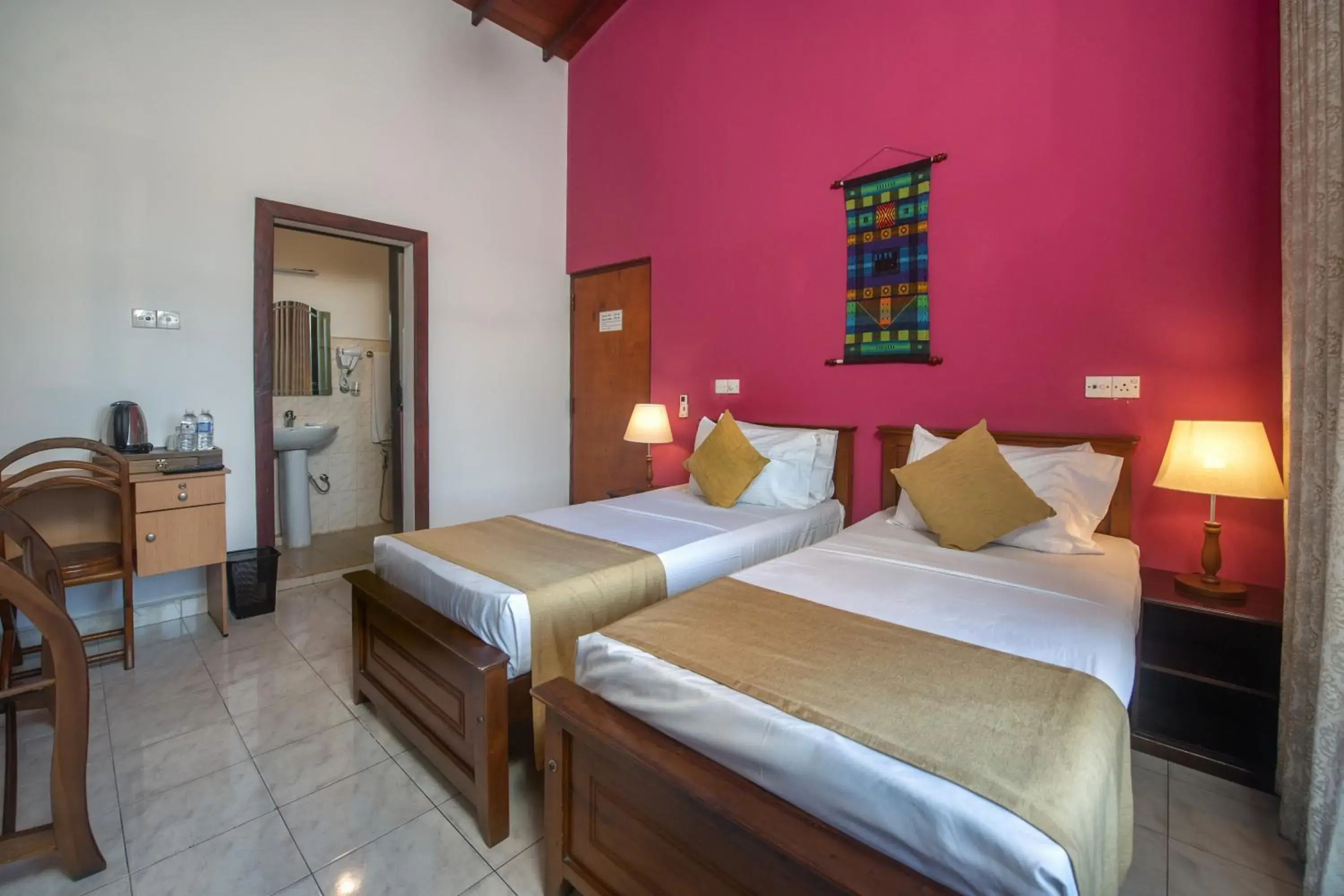 Bed in Ceyloni Lake Residency Bed in Ceyloni Lake Residency