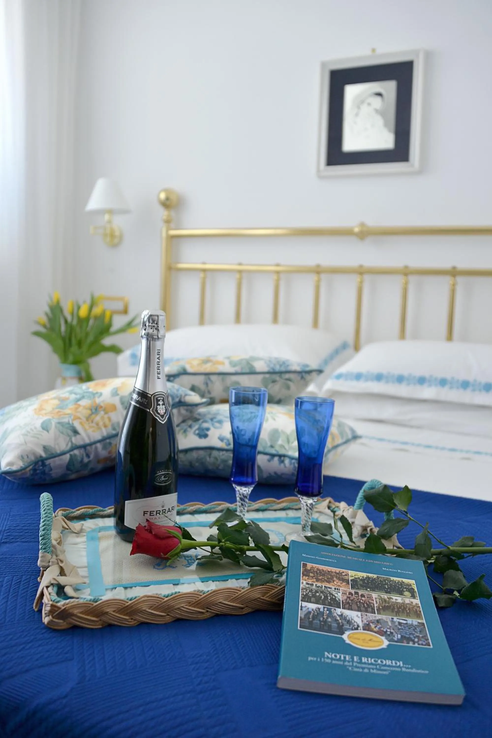Bed in La Kenzia Casa Vacanze