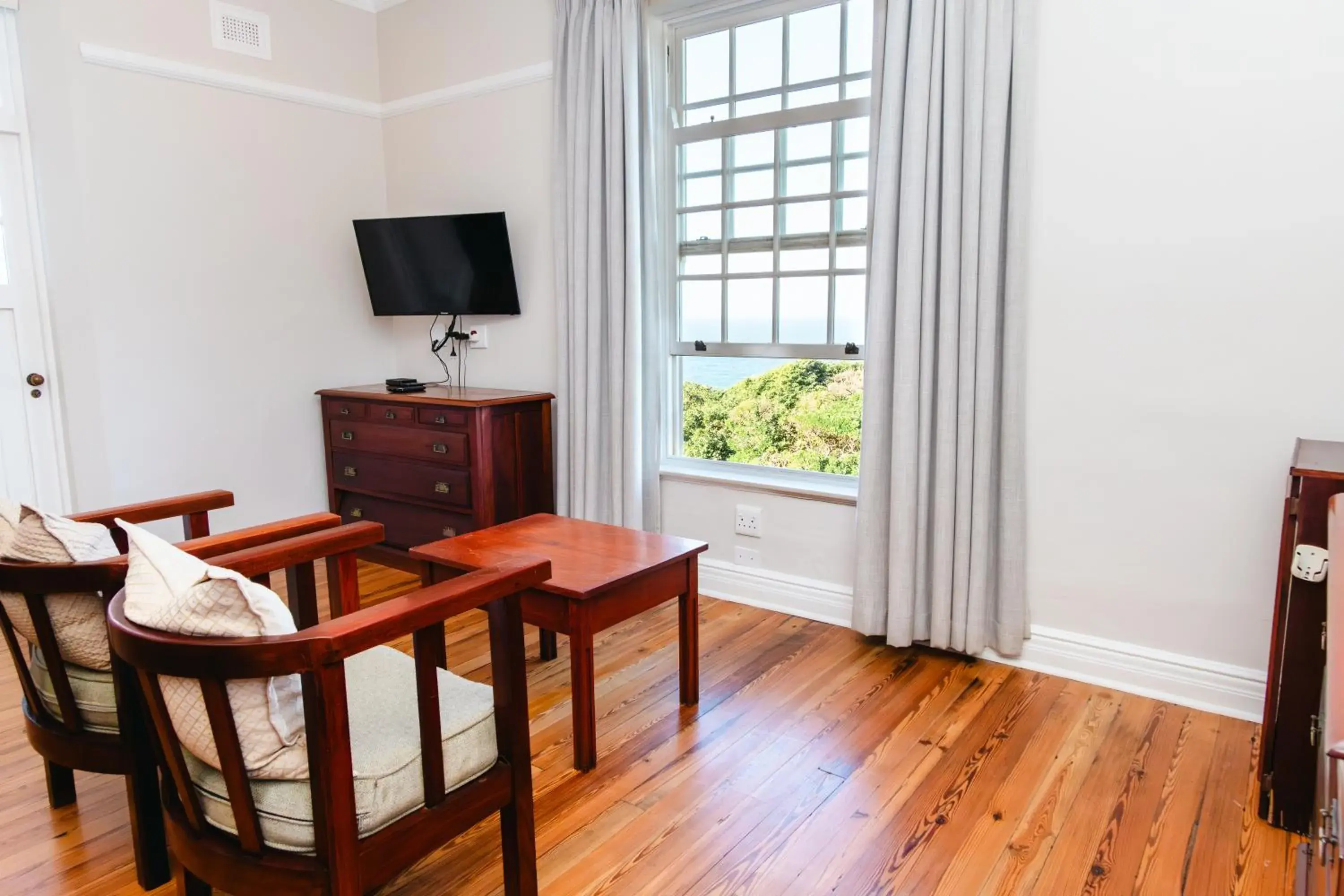 Twin/Double Room - single occupancy in Botha House Twin/Double Room - single occupancy in Botha House