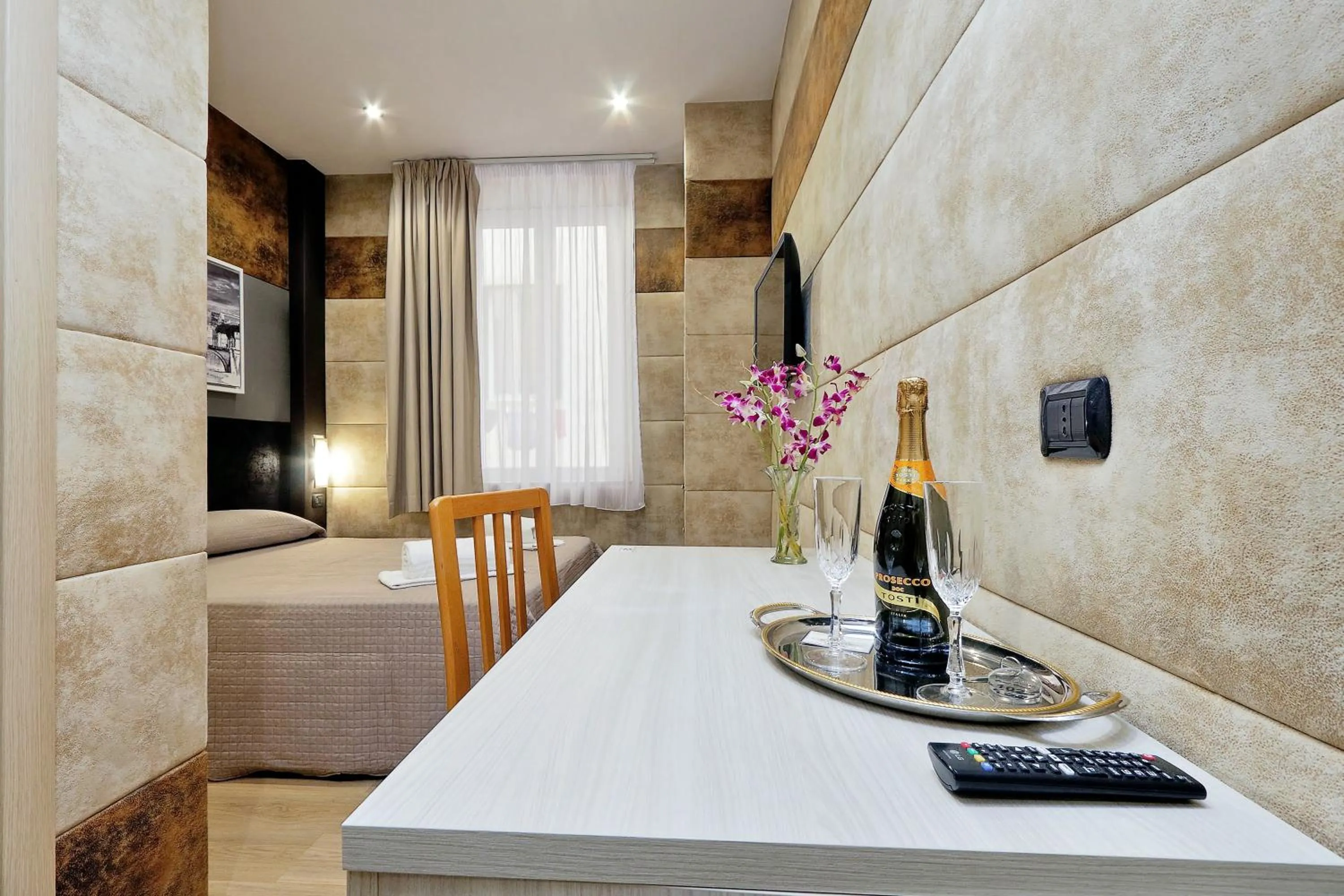 Bedroom in Gialli Vatican Guesthouse