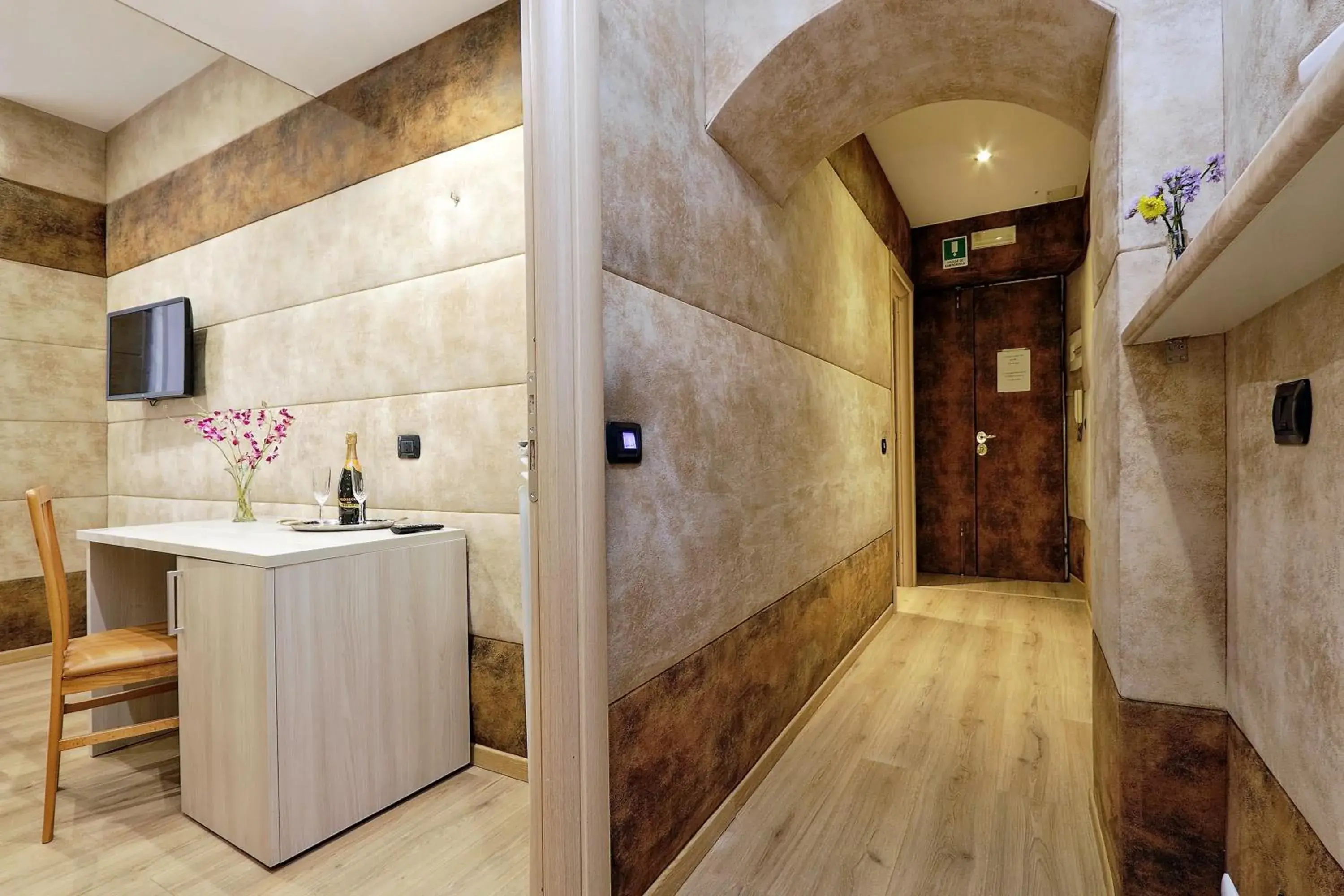 Lobby or reception in Gialli Vatican Guesthouse Lobby or reception in Gialli Vatican Guesthouse