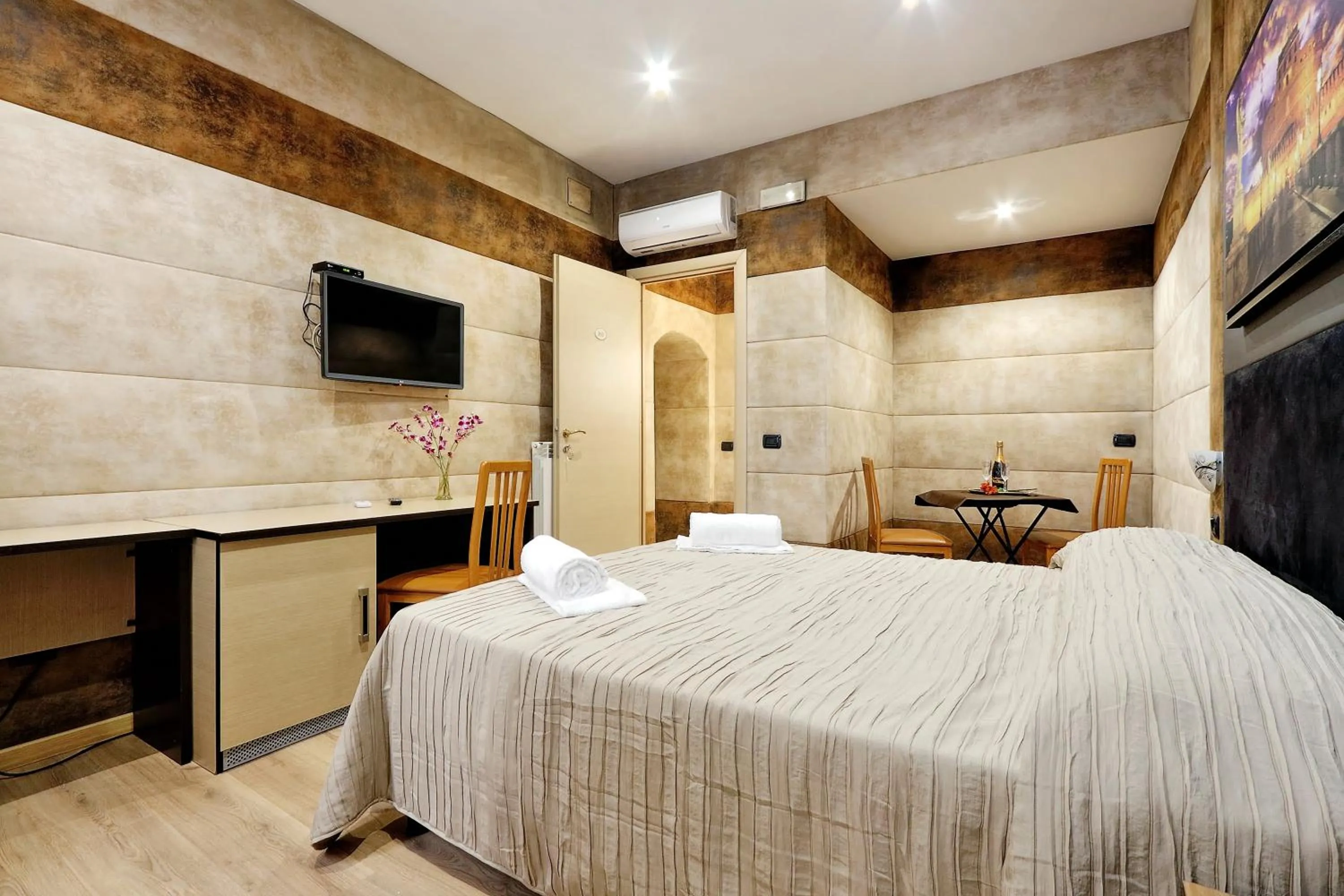 Bed in Gialli Vatican Guesthouse