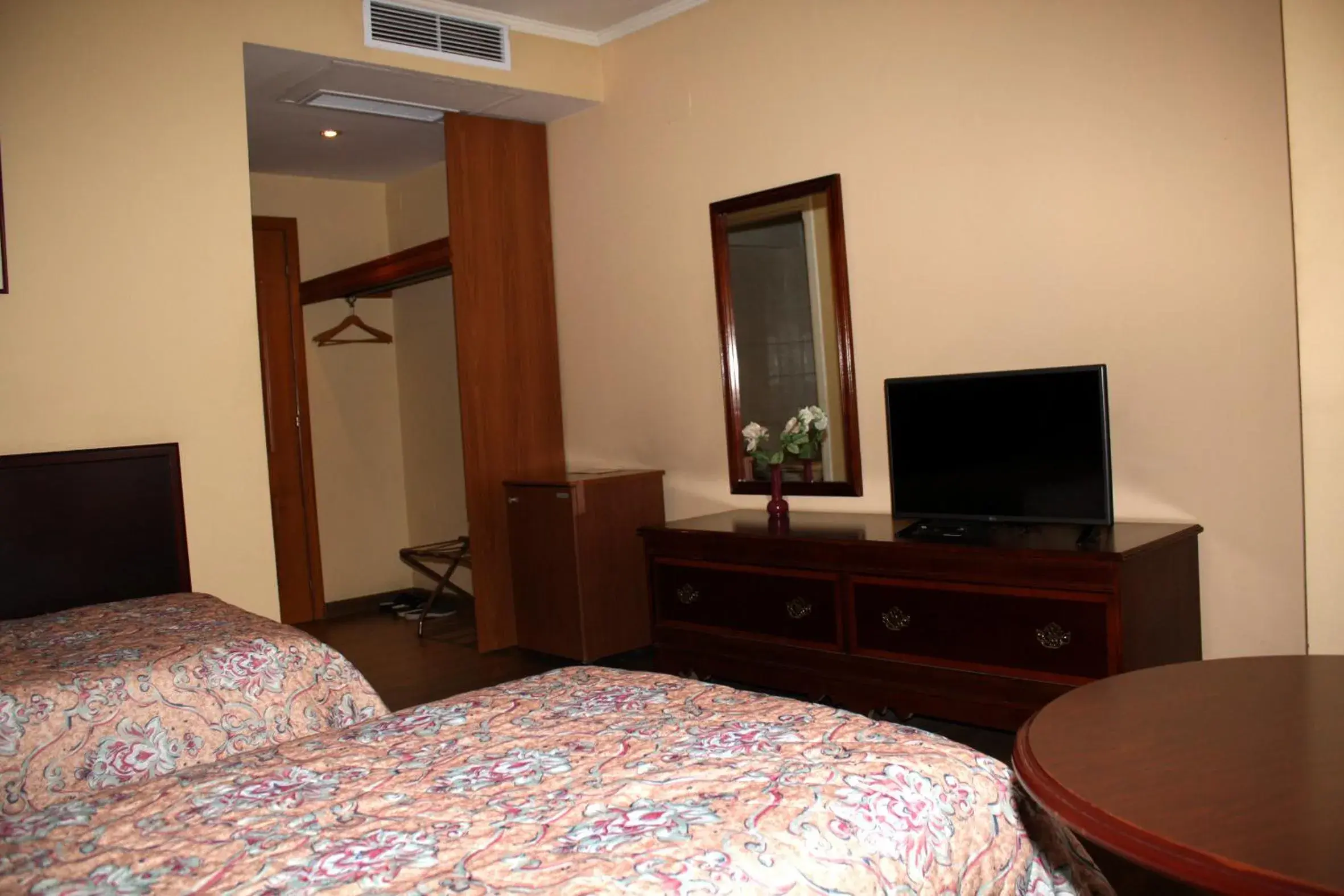 Double or Twin Room in Hotel Regency Double or Twin Room in Hotel Regency