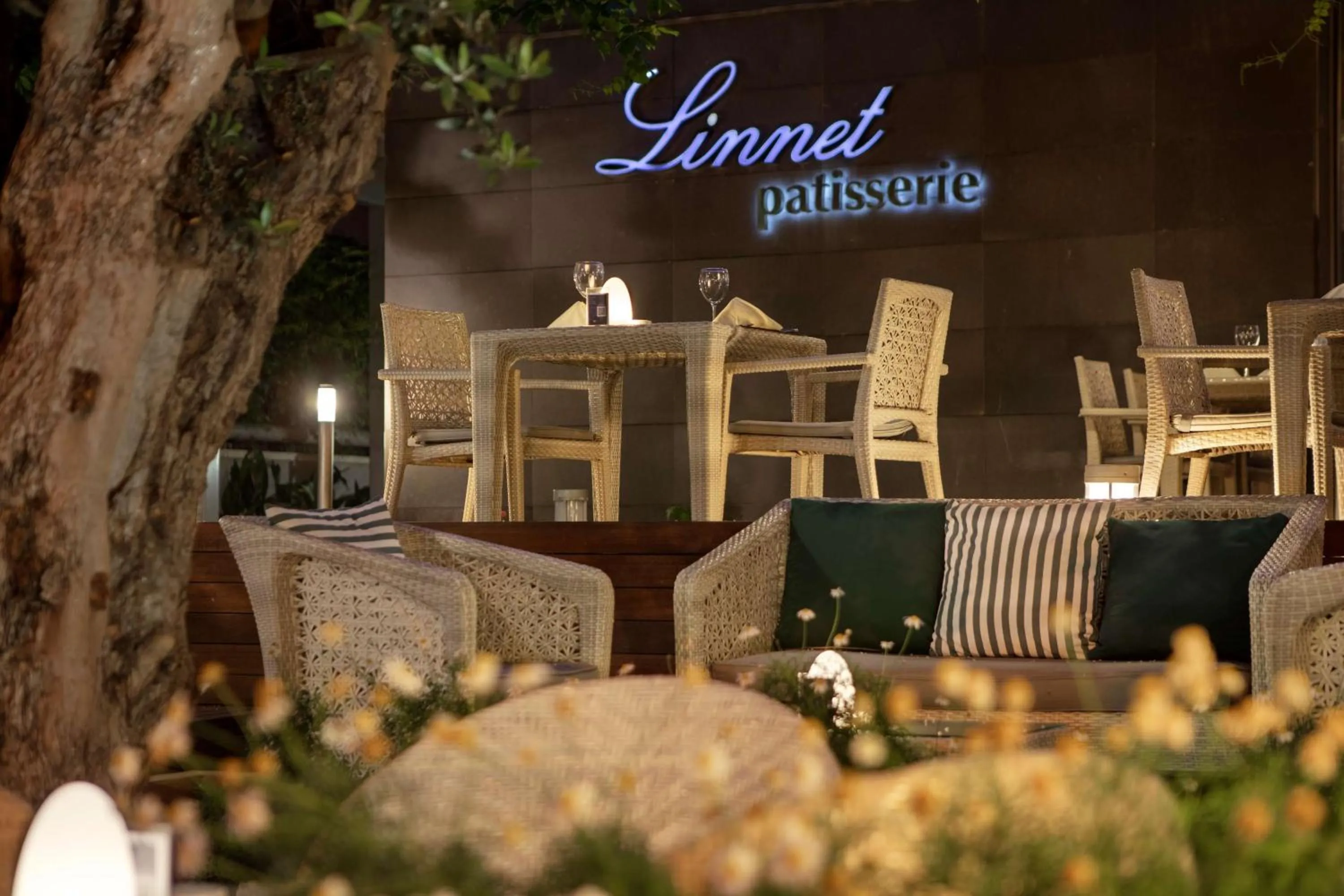 Restaurant/places to eat in DoubleTree by Hilton Kusadasi