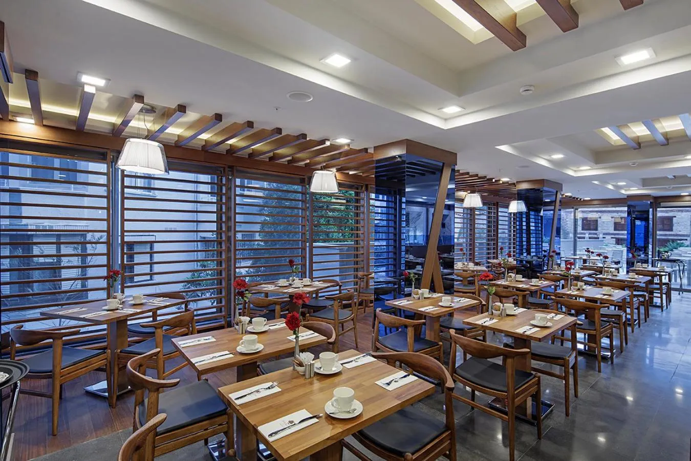 Restaurant/places to eat in DoubleTree by Hilton Kusadasi