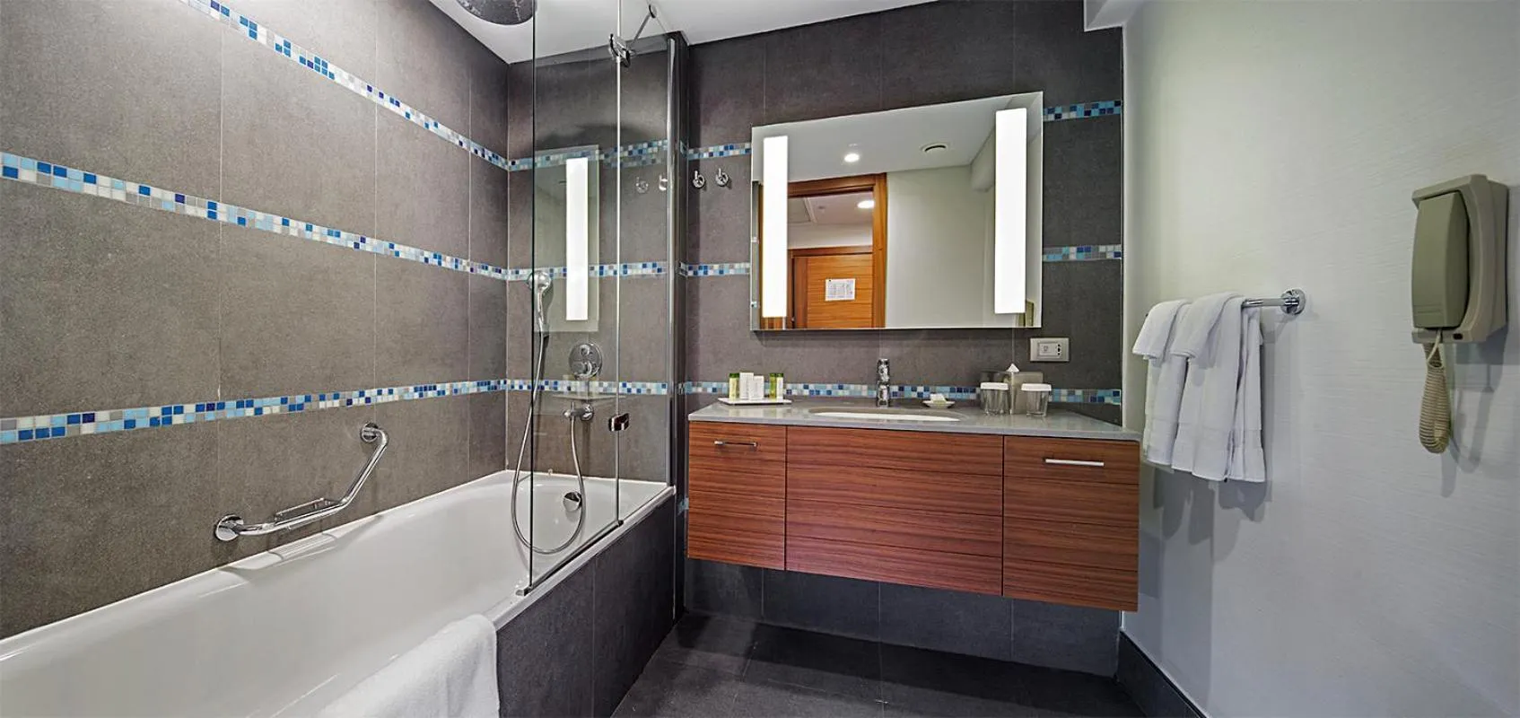Bathroom in DoubleTree by Hilton Kusadasi