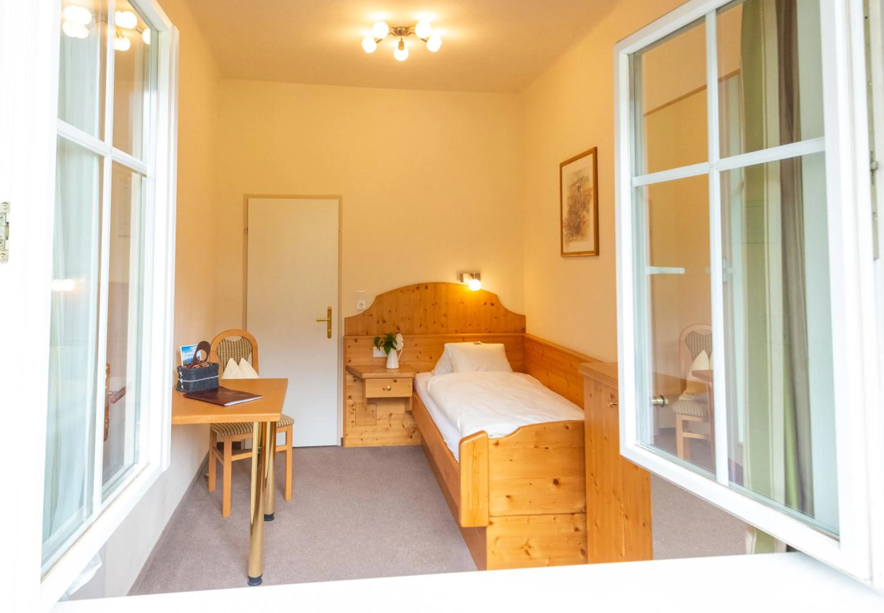 Bed in Landhotel Pacher