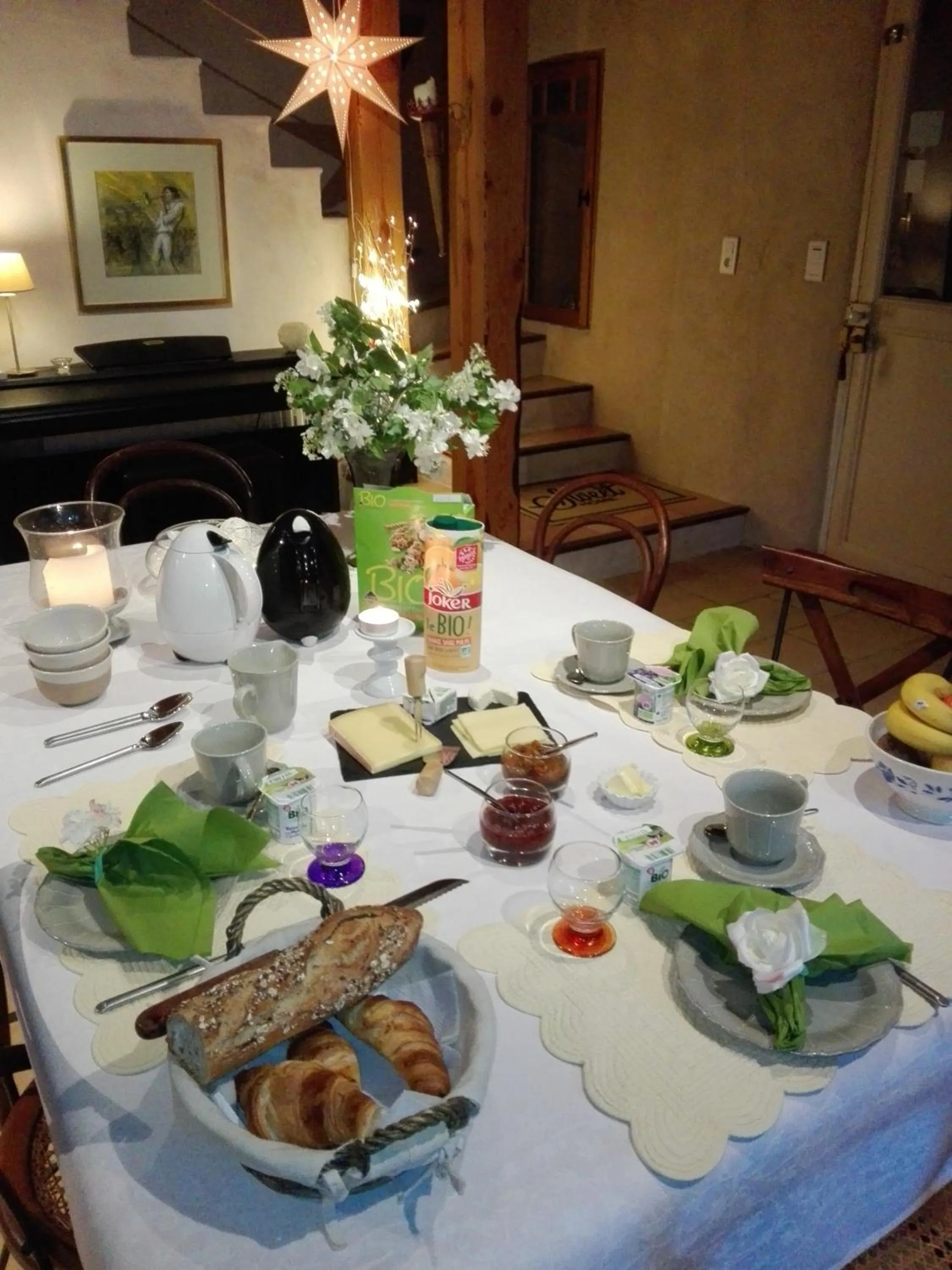 Continental breakfast in Le Fraysse