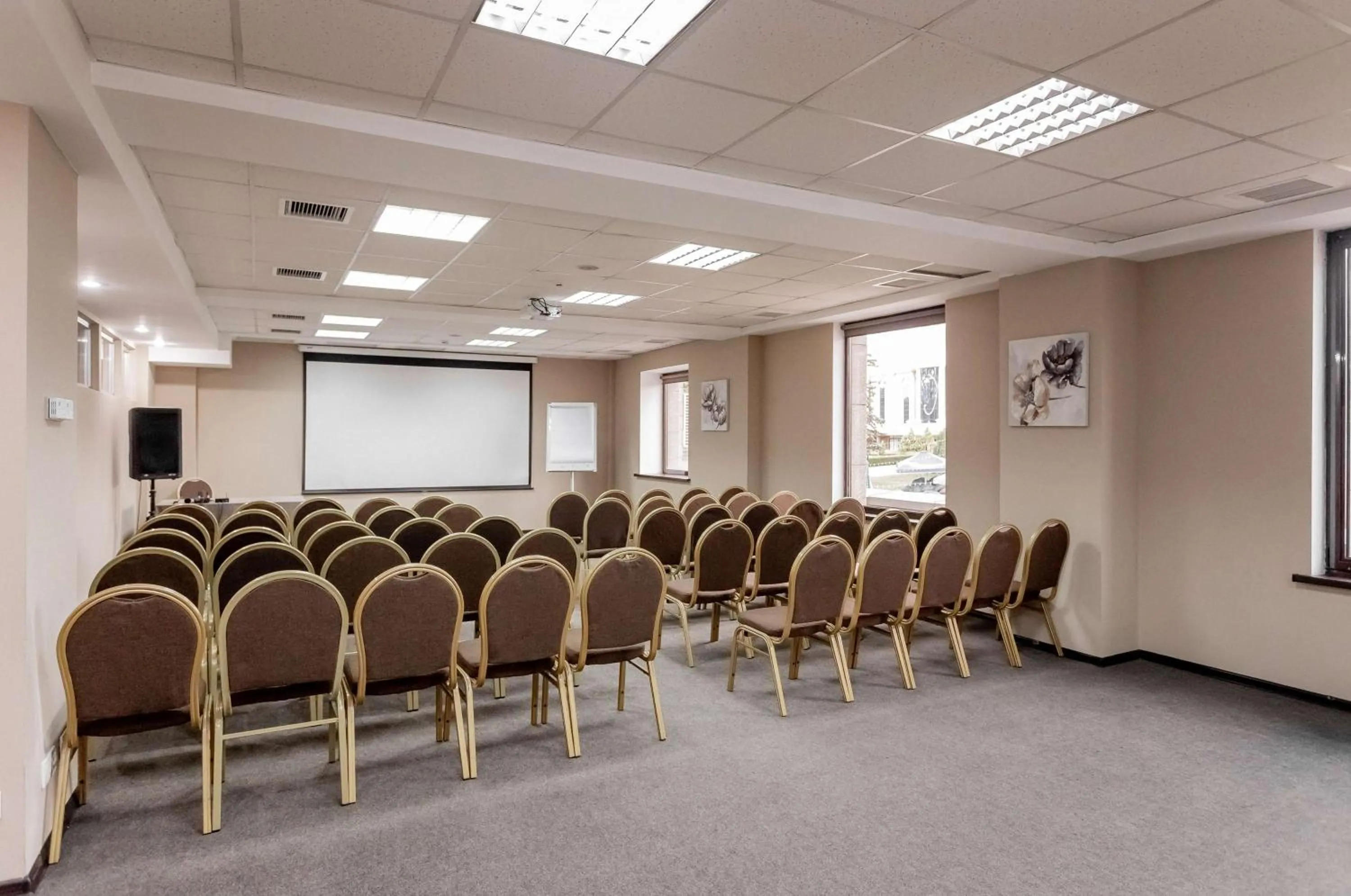 Meeting/conference room in Best Western Plus Atakent Park Hotel
