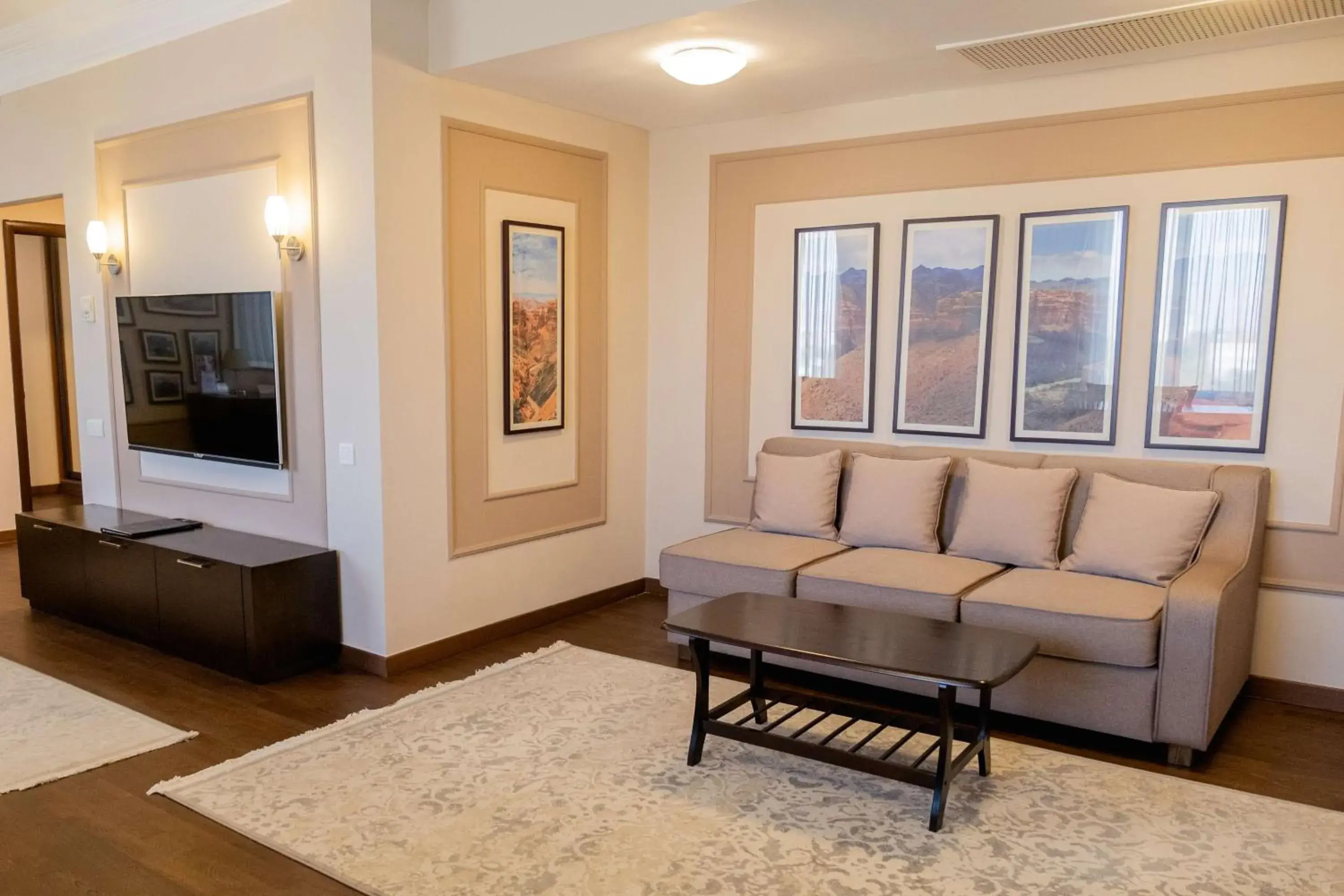 Living room in Best Western Plus Atakent Park Hotel Living room in Best Western Plus Atakent Park Hotel