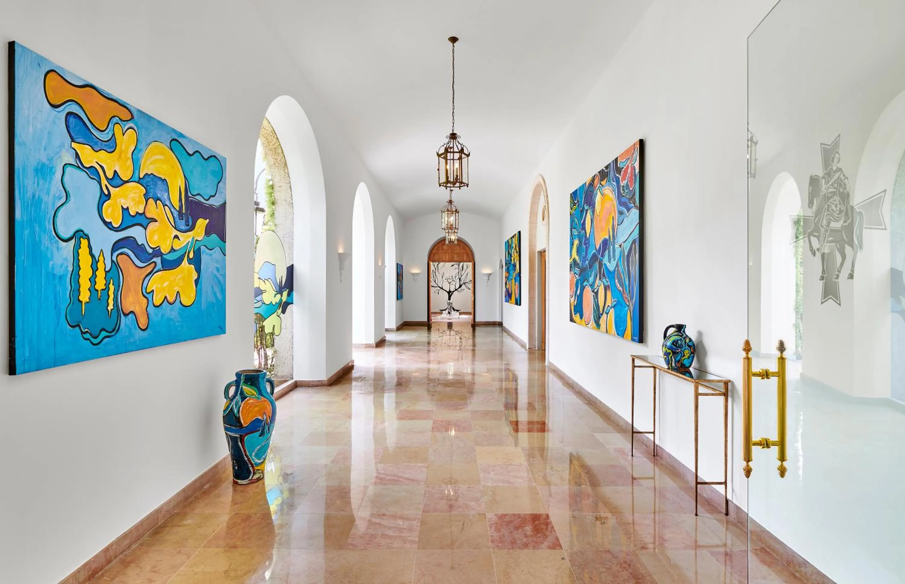 Decorative detail in Château Saint-Martin & Spa, Oetker Hotels