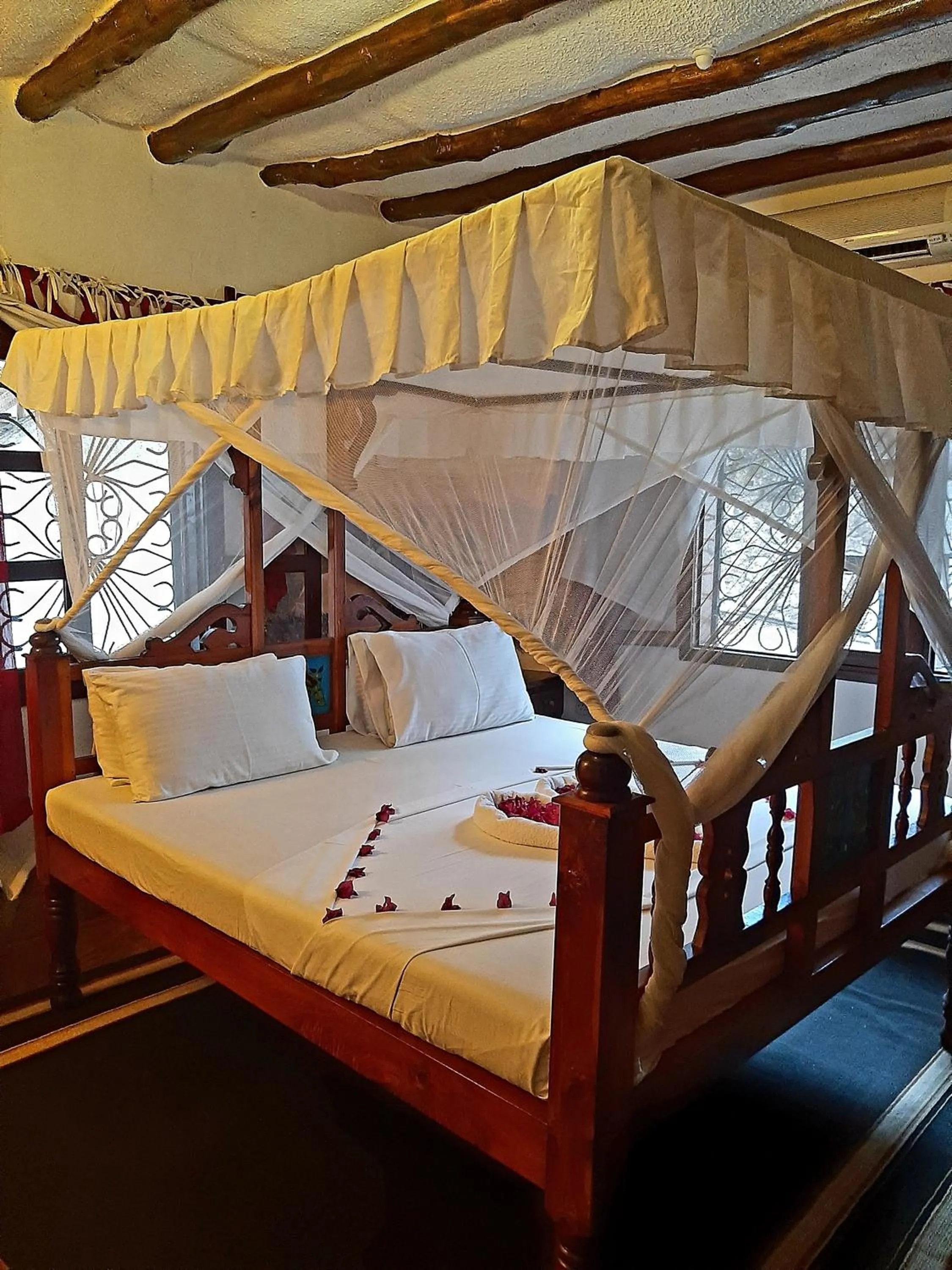 Bed in Boutique Hotel Nyumbani Tembo