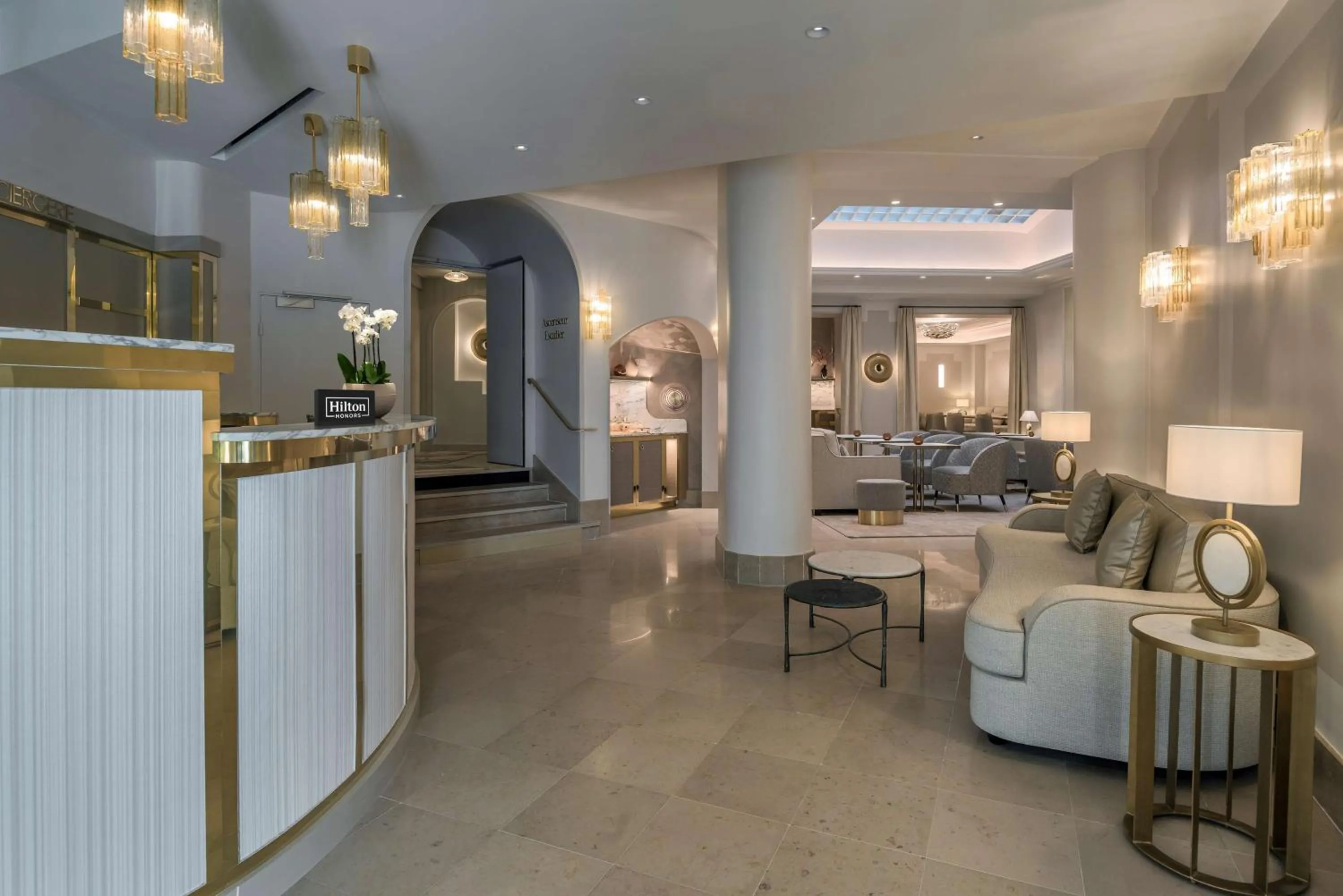 Lobby or reception in Hotel Camille Paris Tapestry Collection by Hilton