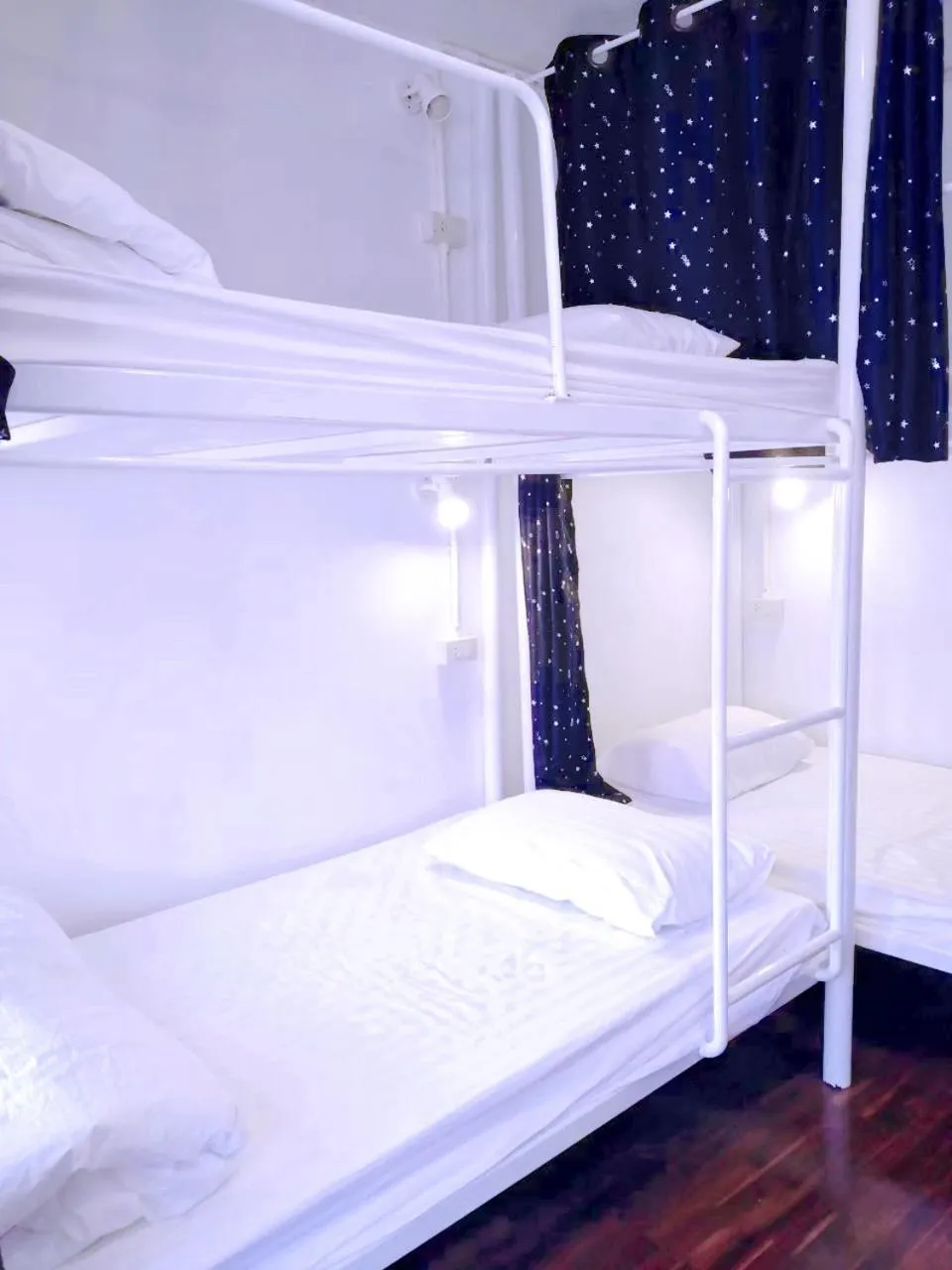 Bed in Zleepinezz Hostel