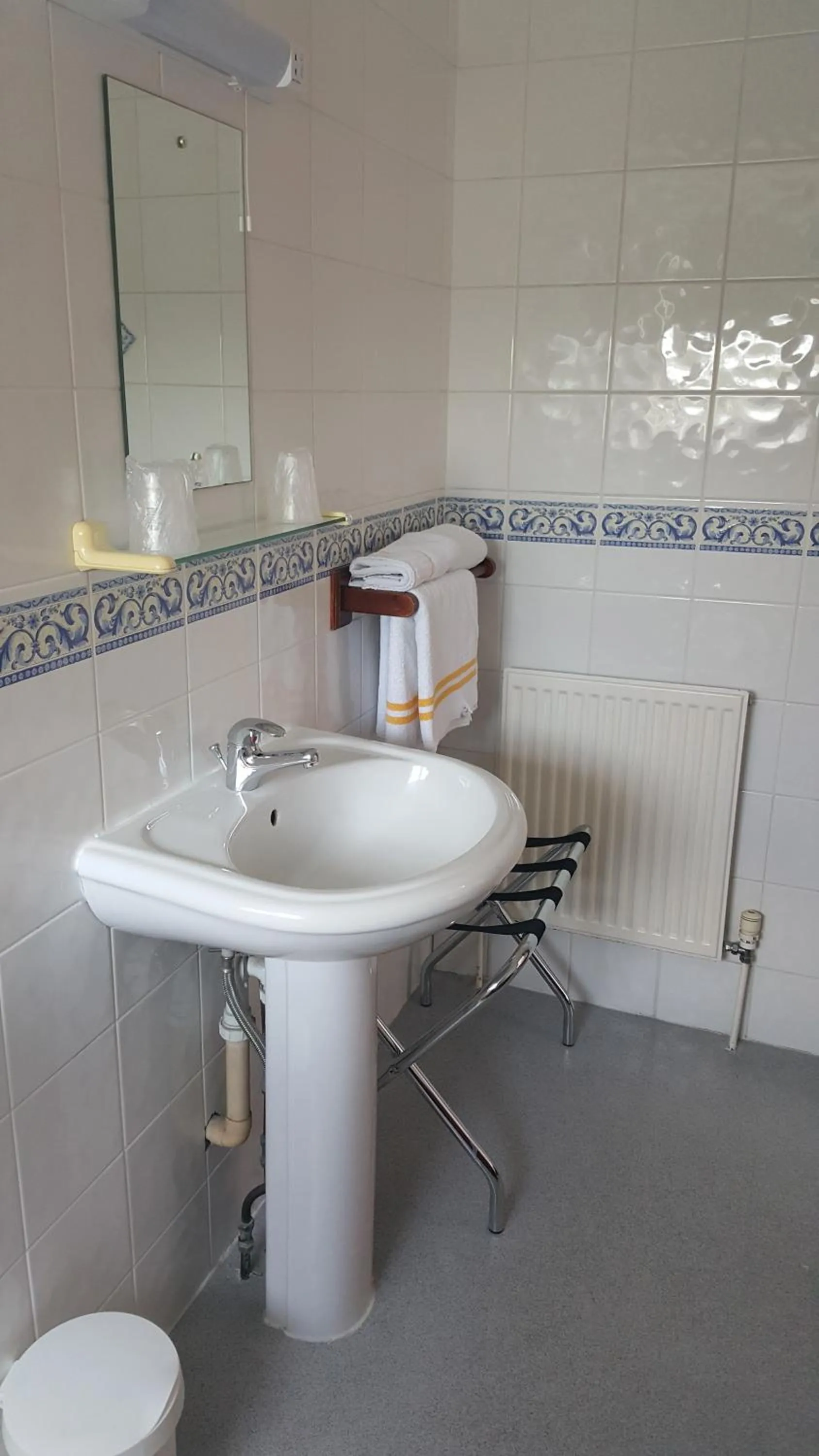 Bathroom in Balkan Lodge Oxford