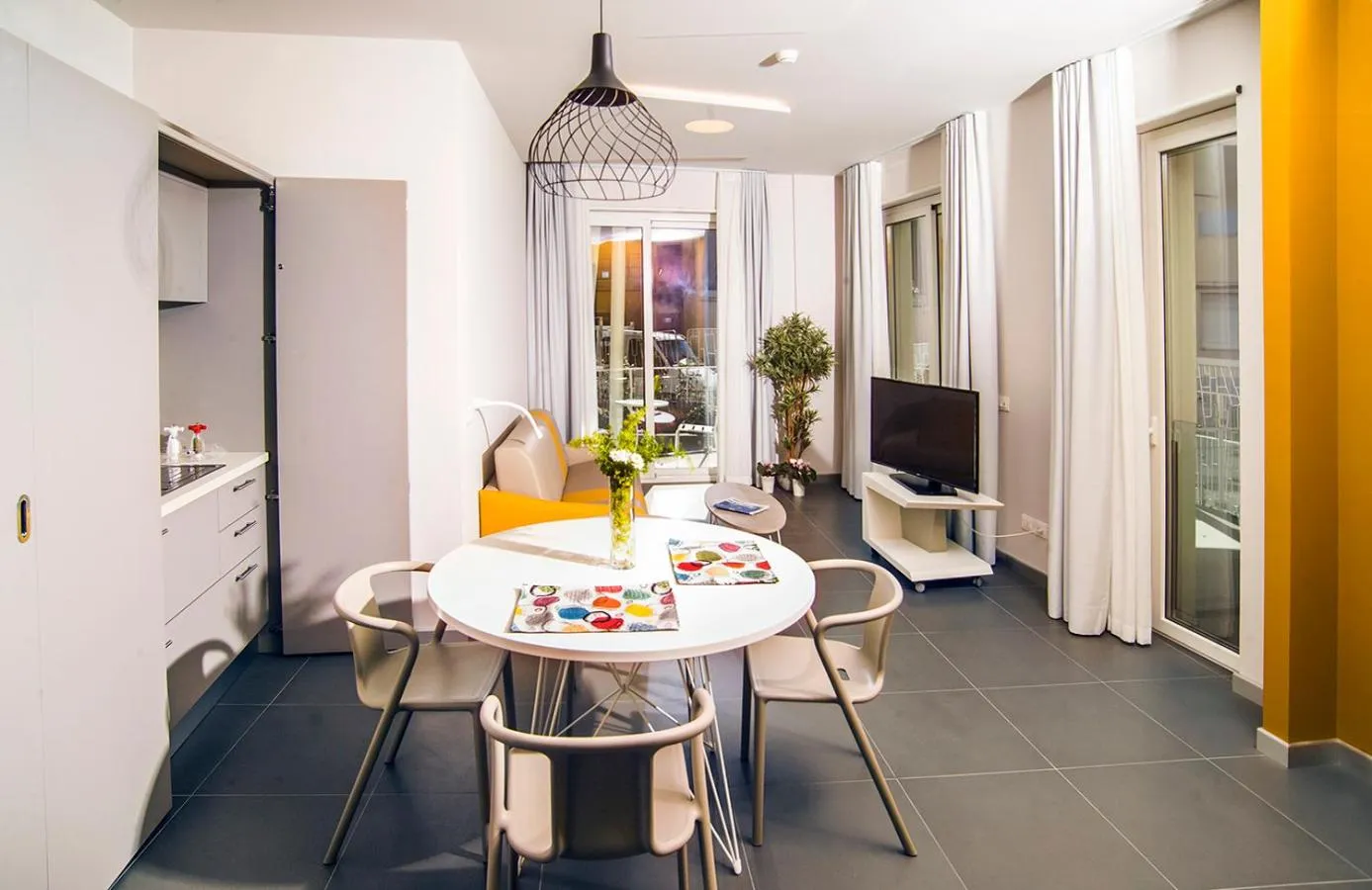 Kitchen or kitchenette in Ciclope Resort