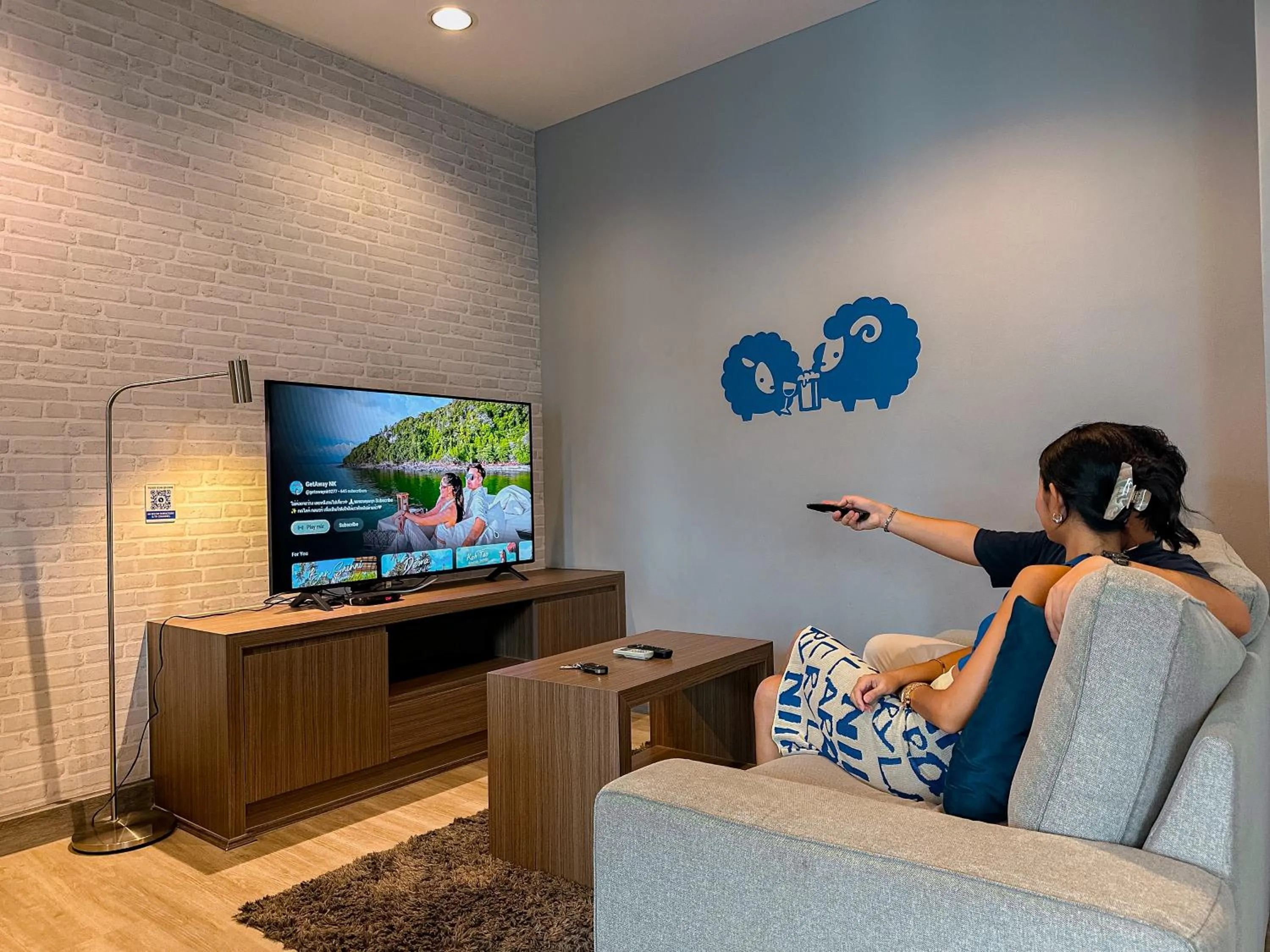 TV and multimedia in Kokotel Bangkok Dheva Thonglor