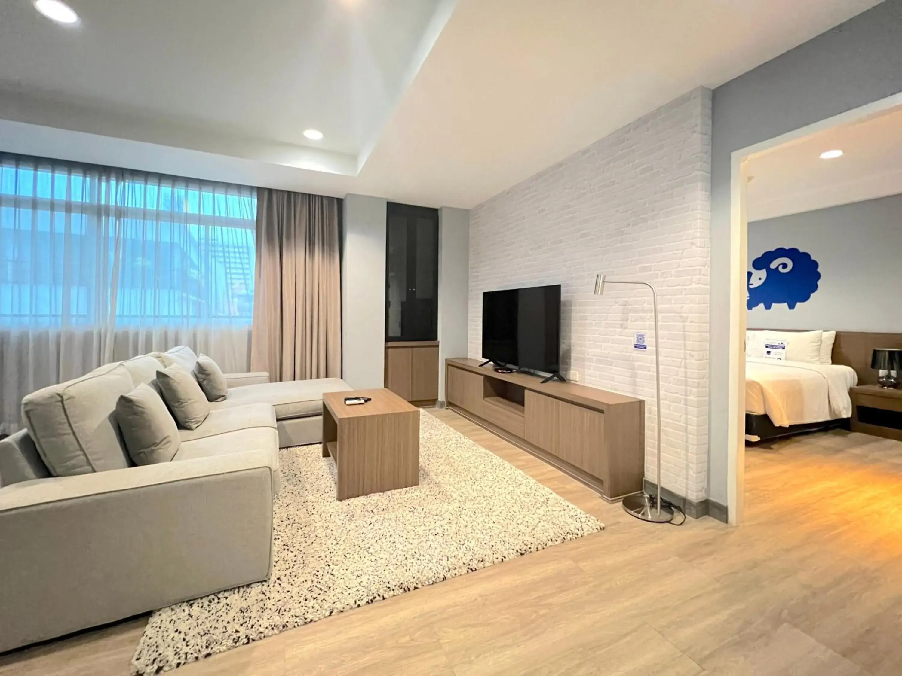 TV and multimedia, Bed in Kokotel Bangkok Dheva Thonglor TV and multimedia, Bed in Kokotel Bangkok Dheva Thonglor