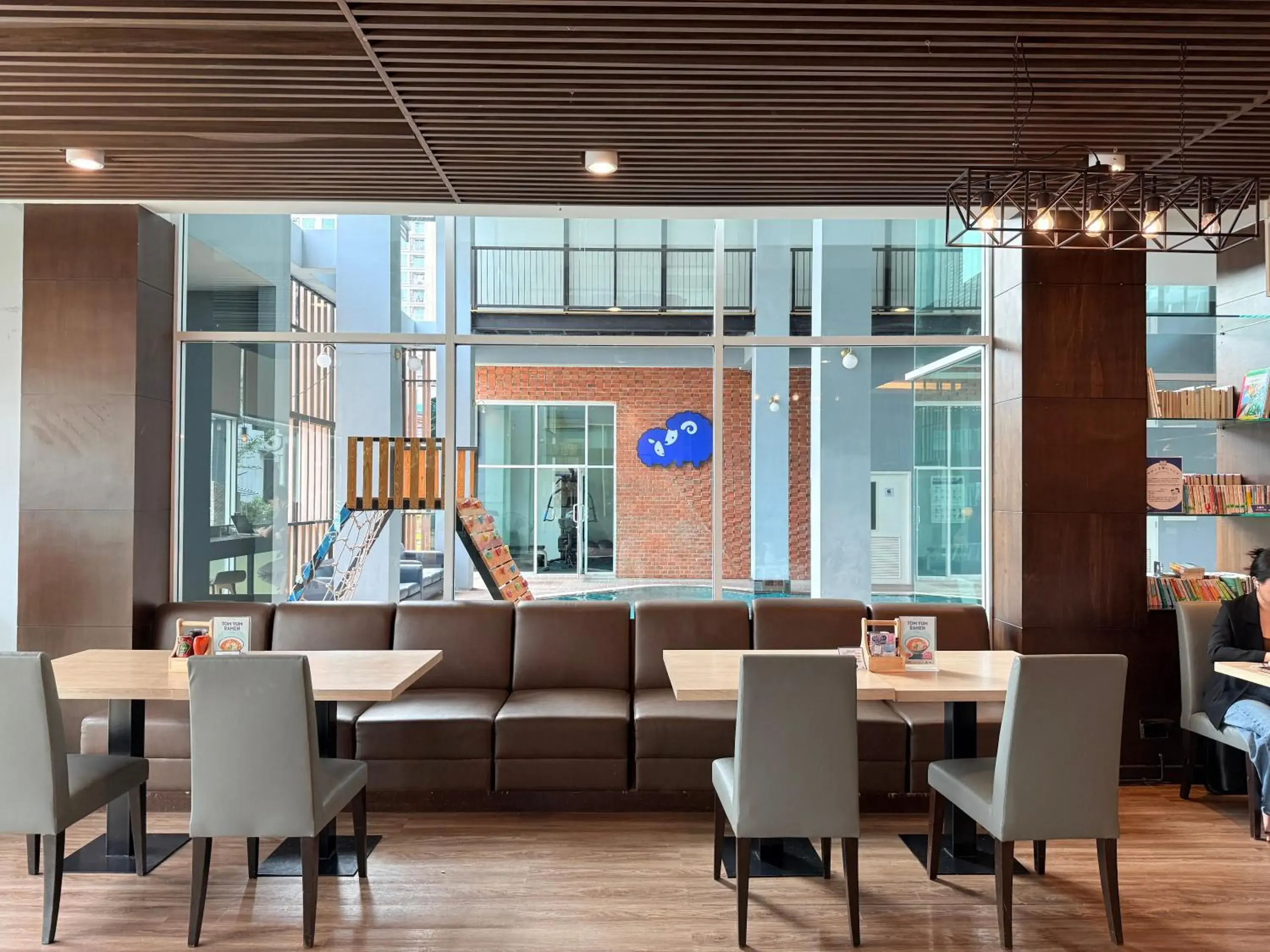 Restaurant/places to eat in Kokotel Bangkok Dheva Thonglor Restaurant/places to eat in Kokotel Bangkok Dheva Thonglor