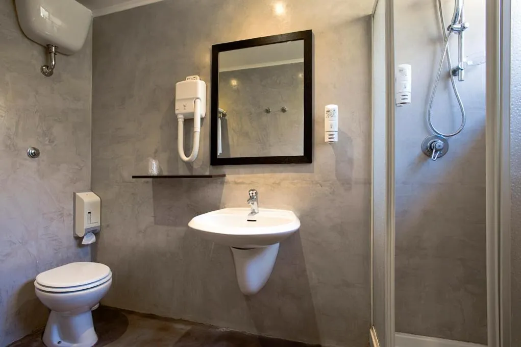 Bathroom in Hotel Bellavista