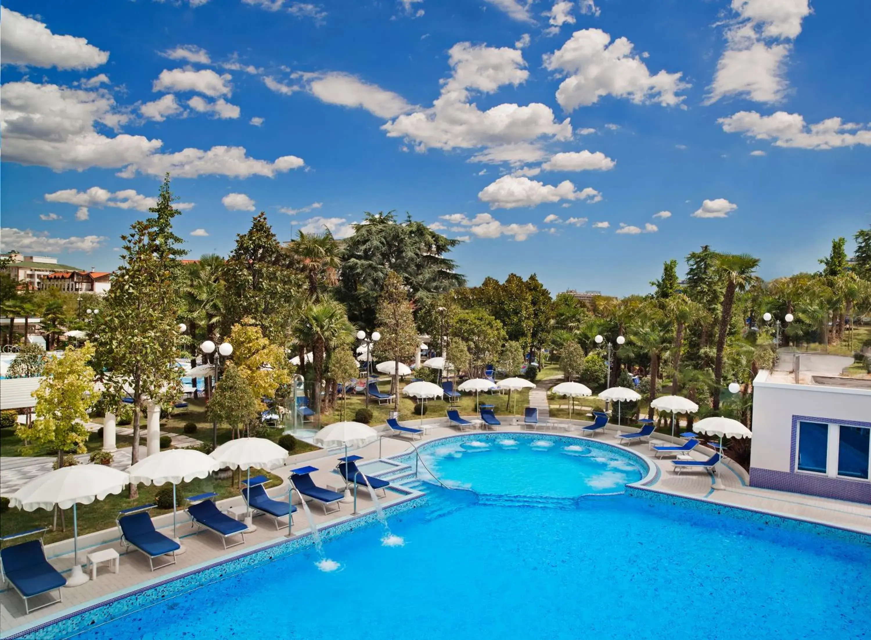Swimming pool in Grand Hotel Trieste & Victoria Swimming pool in Grand Hotel Trieste & Victoria