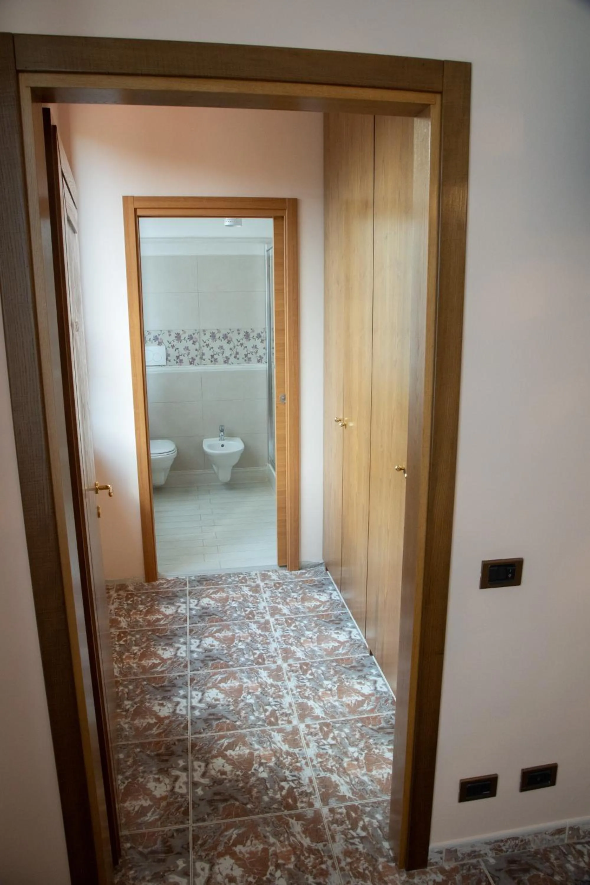 Shower in Relais d 'Itria