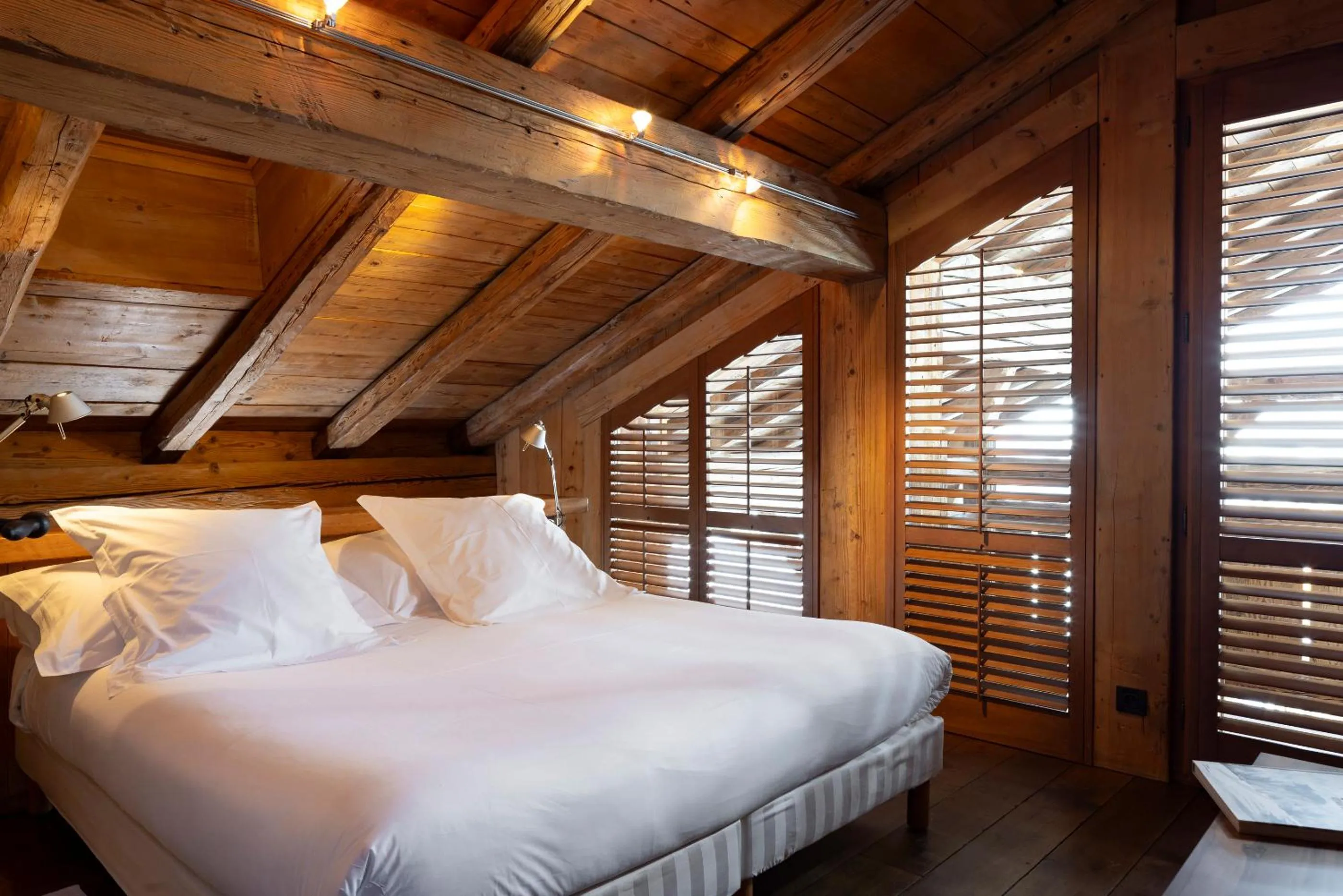 Bedroom, Bed in Hôtel Les Servages d'Armelle