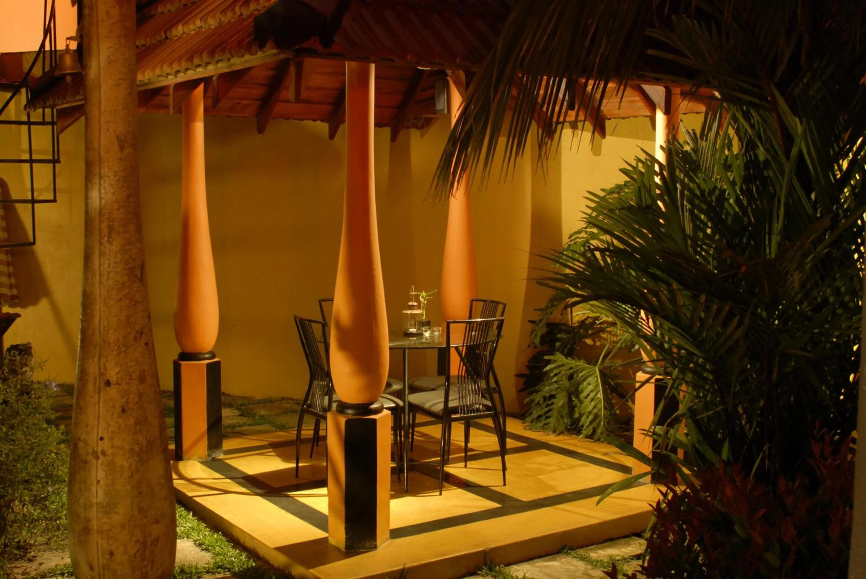 Patio in Hotel Flower Garden