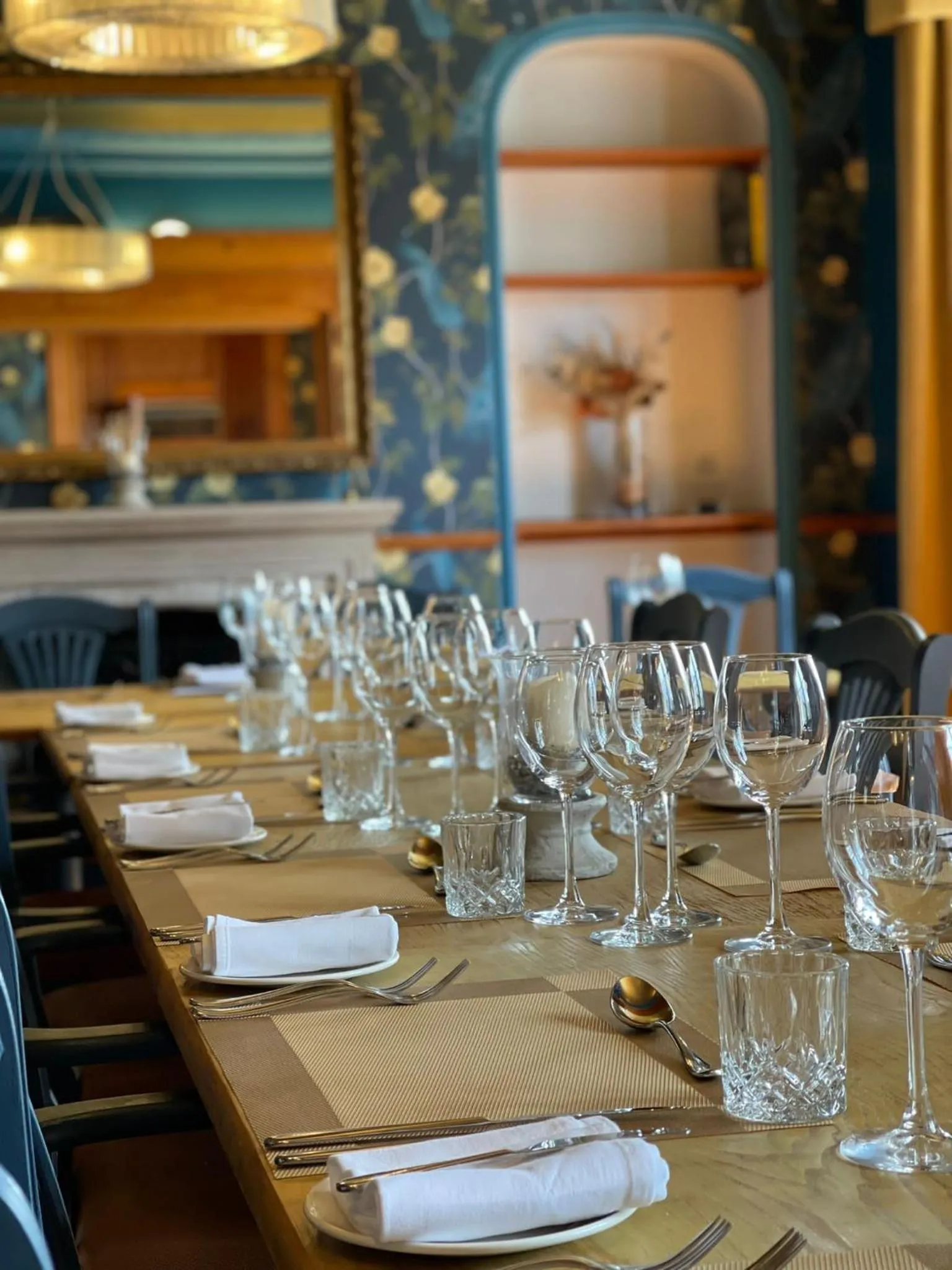 Restaurant/places to eat in Achray House Restaurant with Rooms