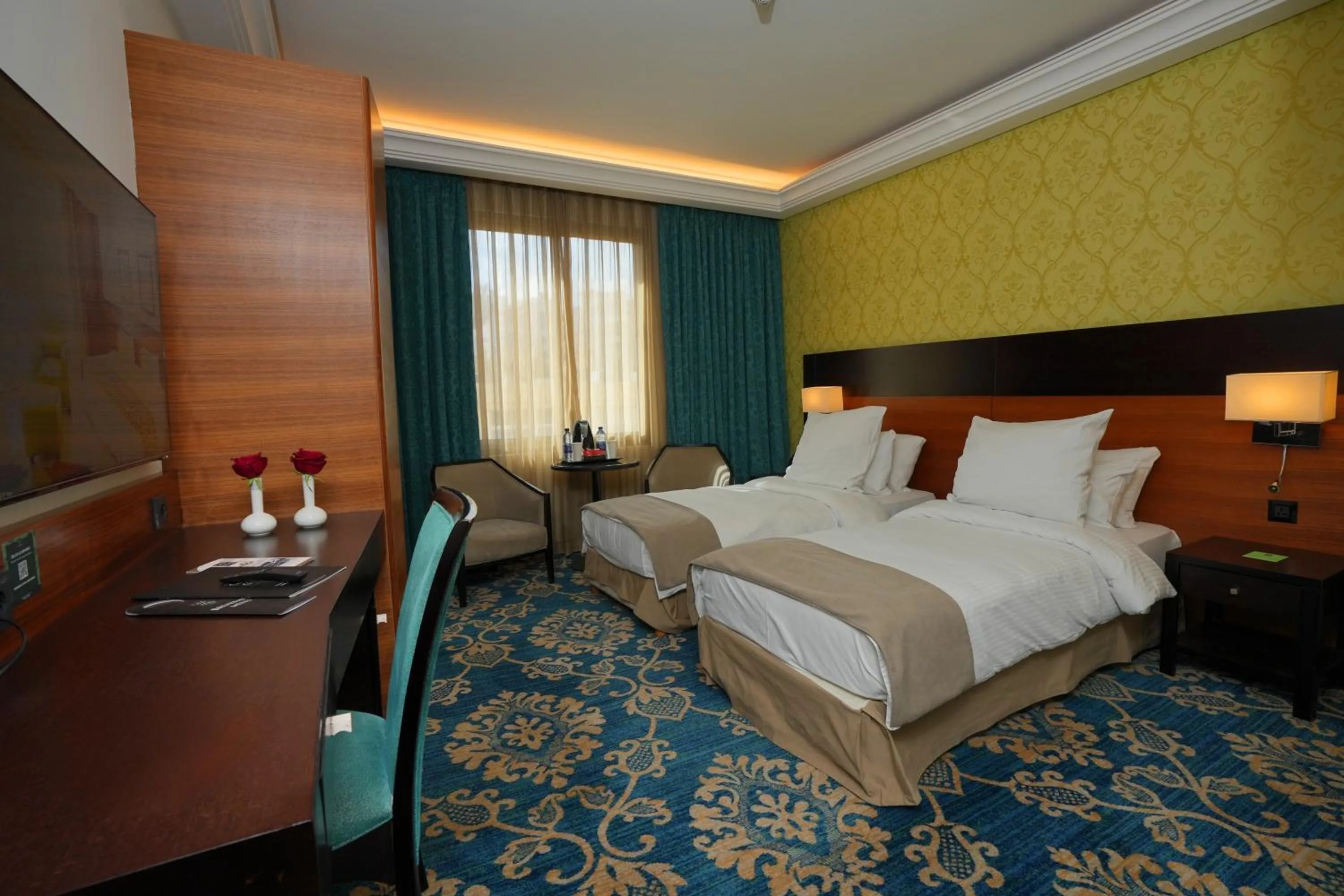 Bedroom, Bed in Corp Amman Hotel