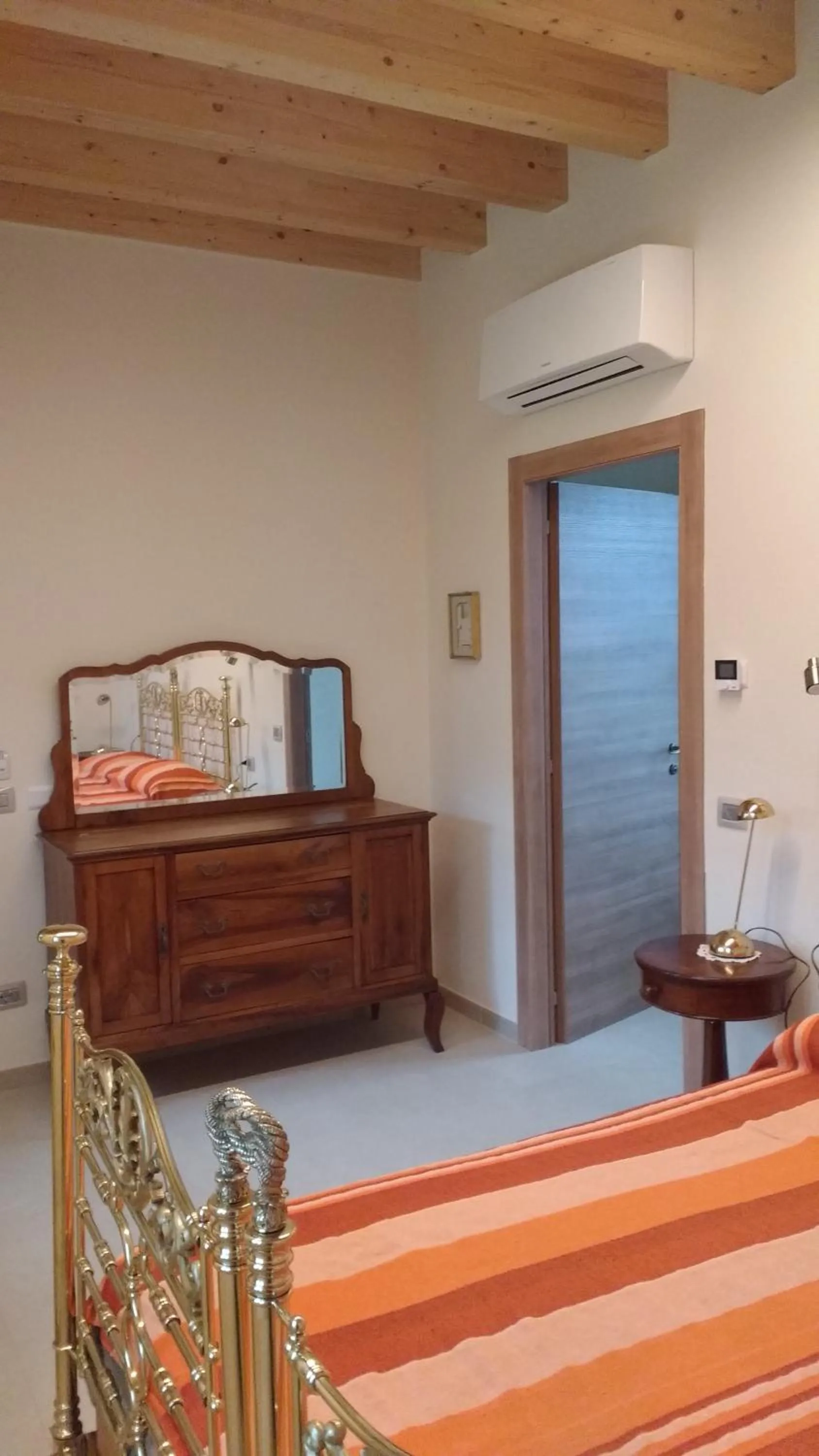 air conditioner, Bed in Agriturismo Cascina Poscallone