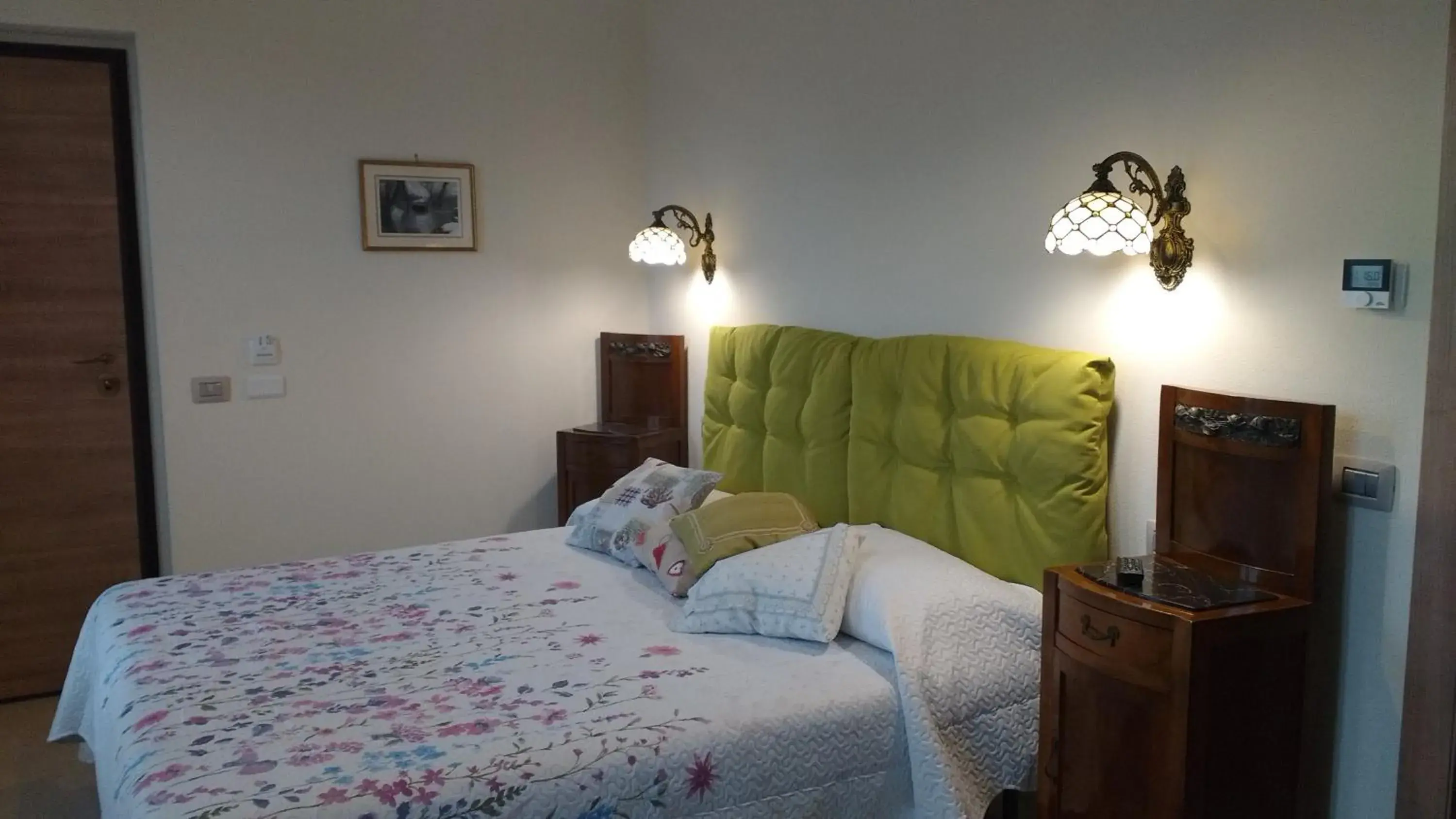 Double Room with Spa Bath - single occupancy in Agriturismo Cascina Poscallone Double Room with Spa Bath - single occupancy in Agriturismo Cascina Poscallone